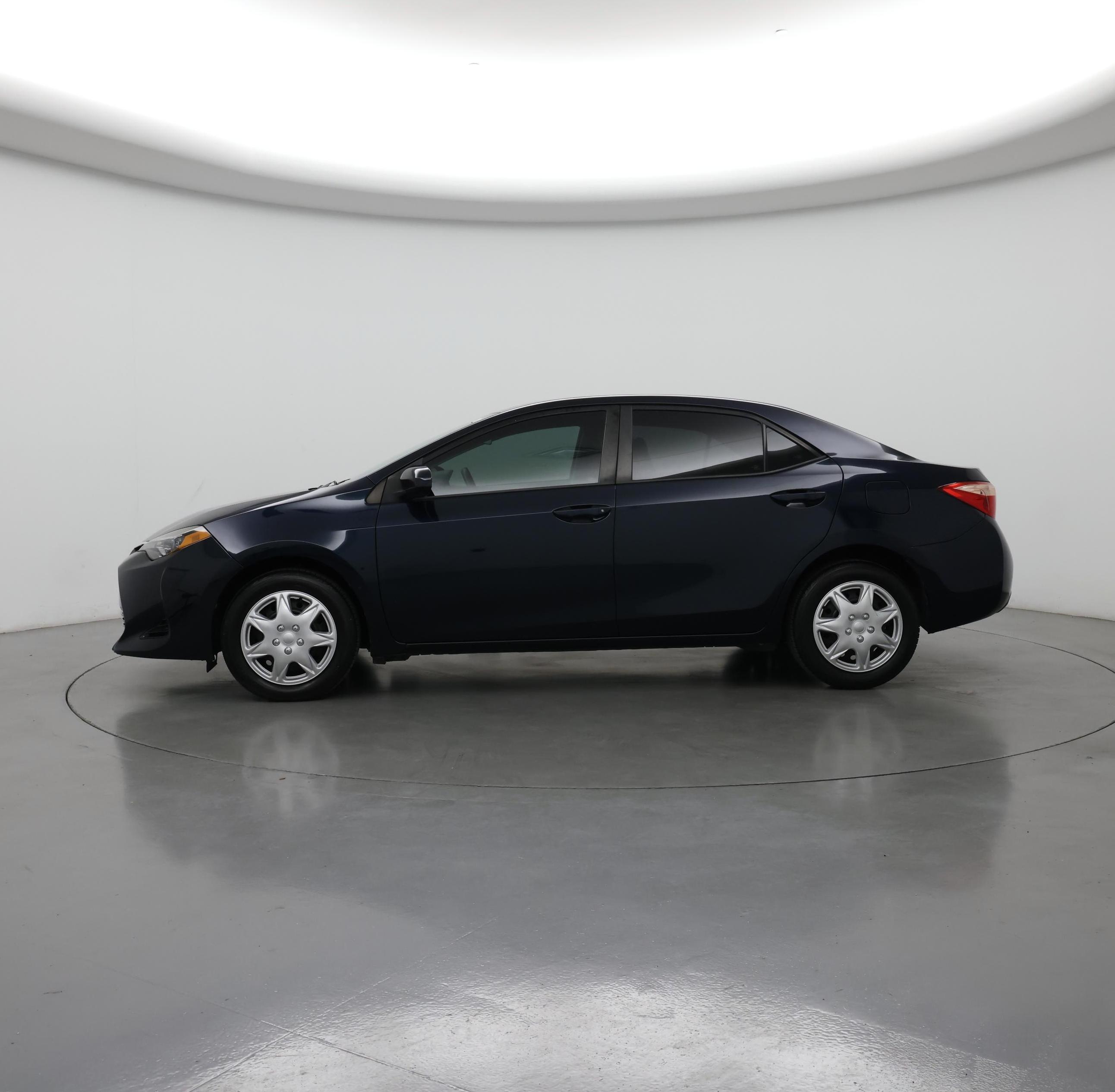 Thumbnail: 2019 Toyota Corolla - 3