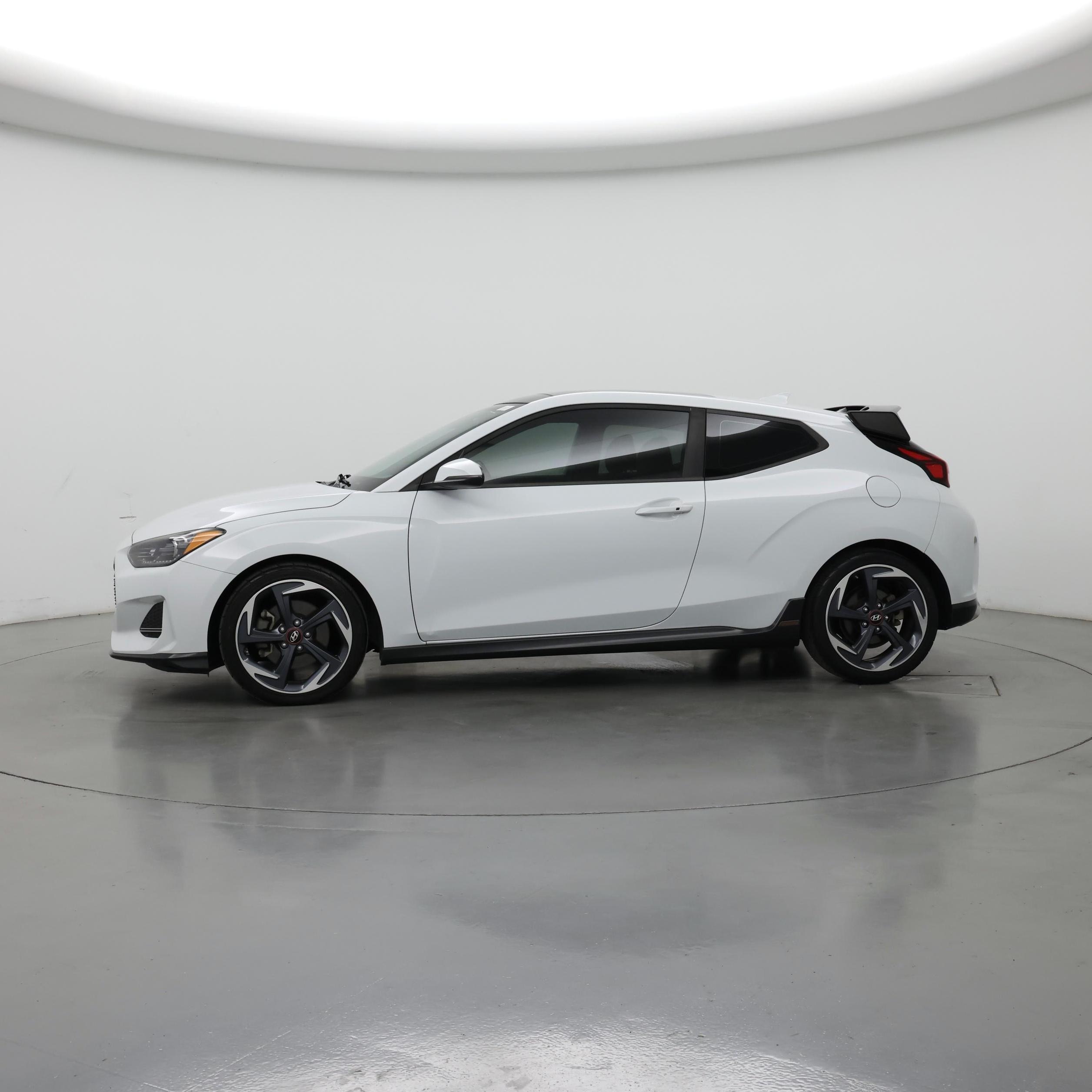 Thumbnail: 2019 Hyundai Veloster - 3