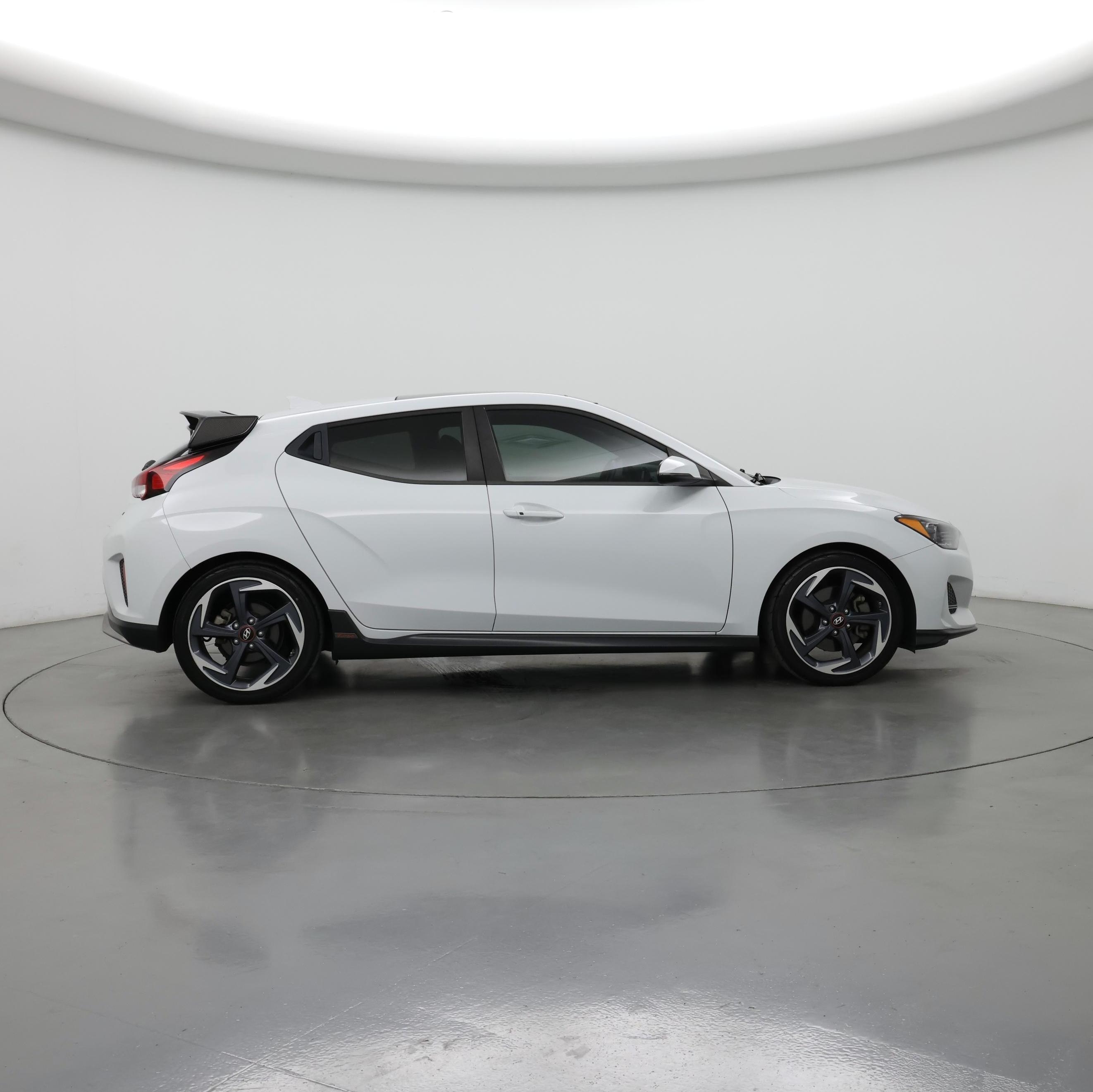 Thumbnail: 2019 Hyundai Veloster - 7