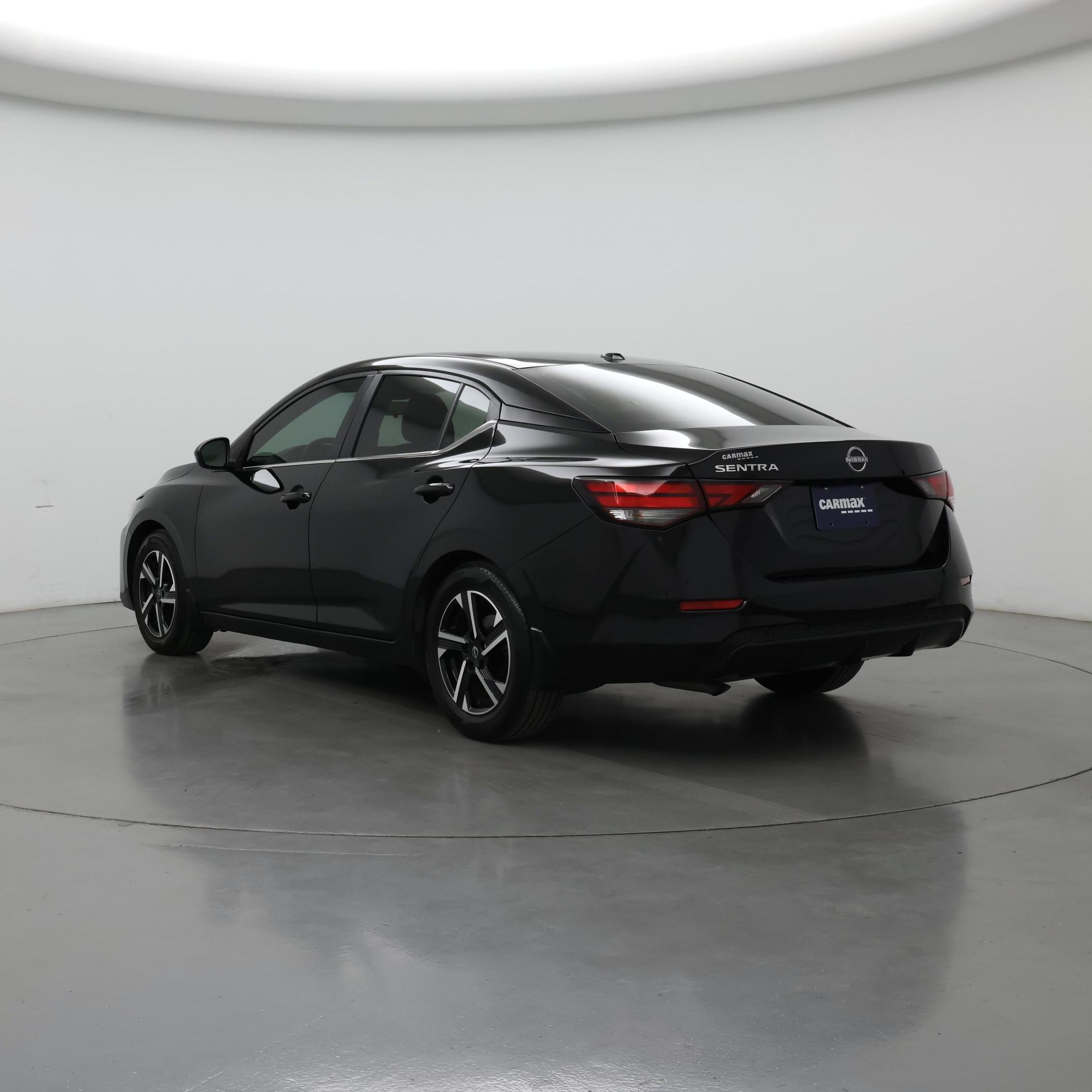 Thumbnail: 2025 Nissan Sentra - 2