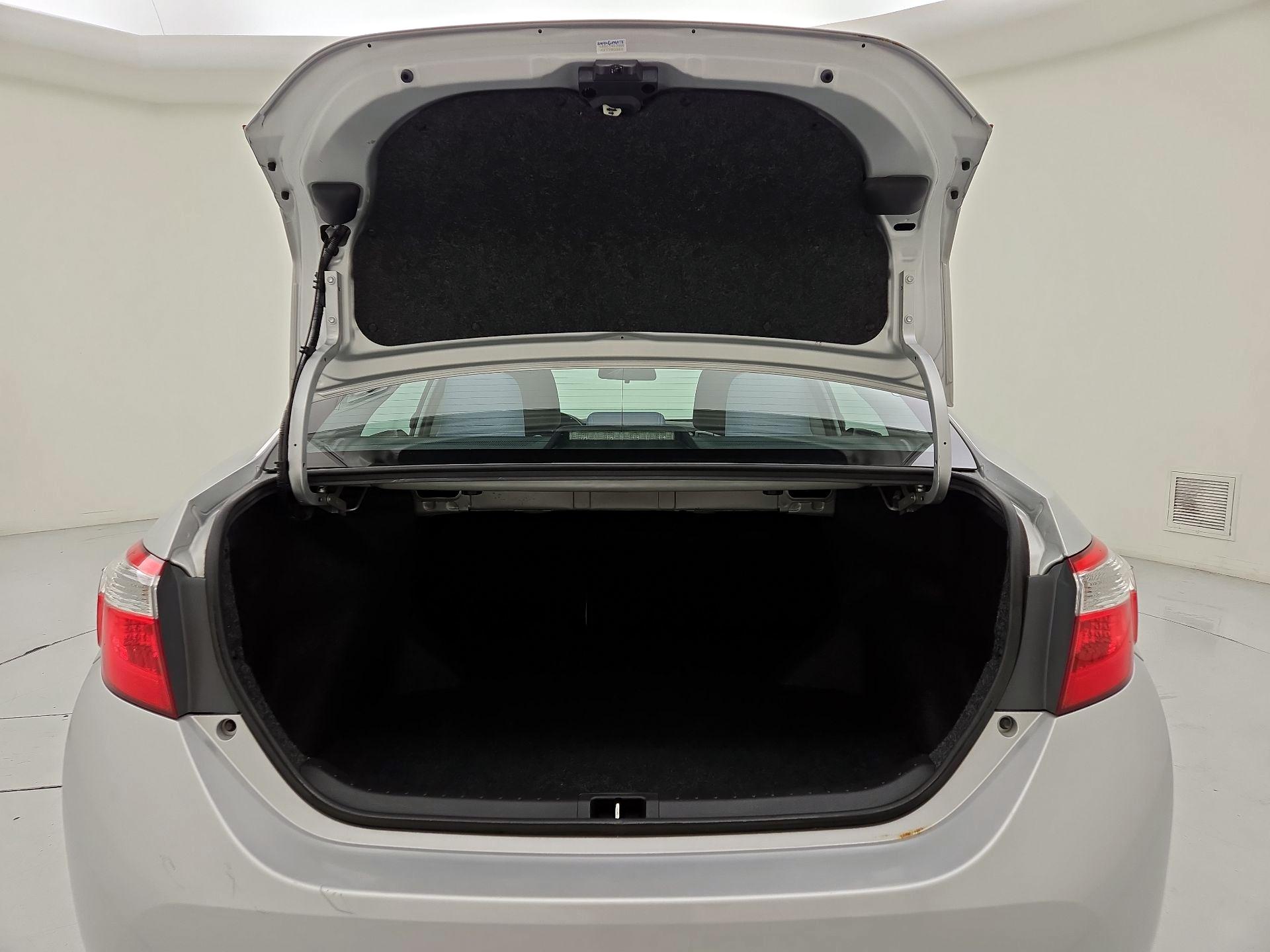 Thumbnail: 2015 Toyota Corolla - 20