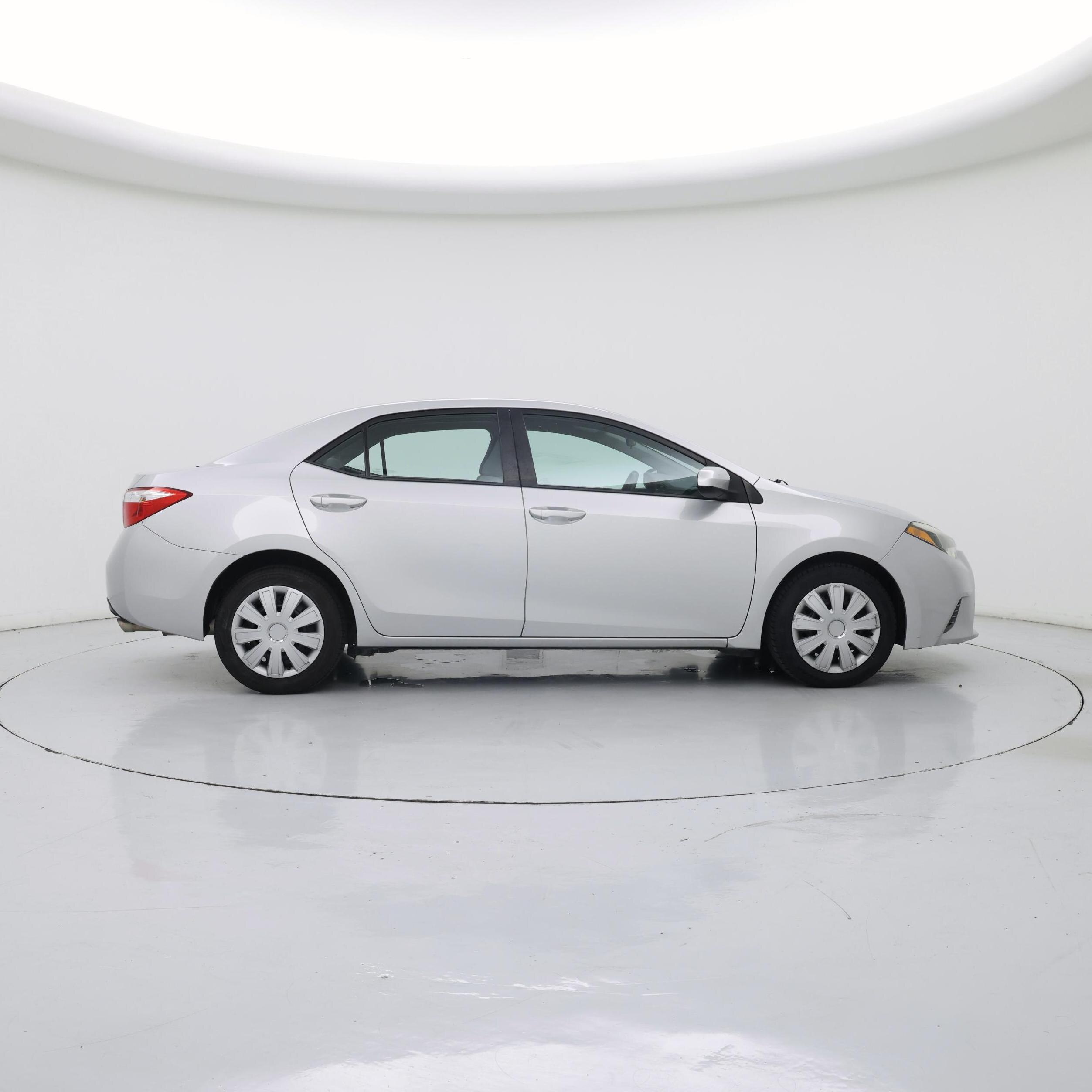 Thumbnail: 2015 Toyota Corolla - 7