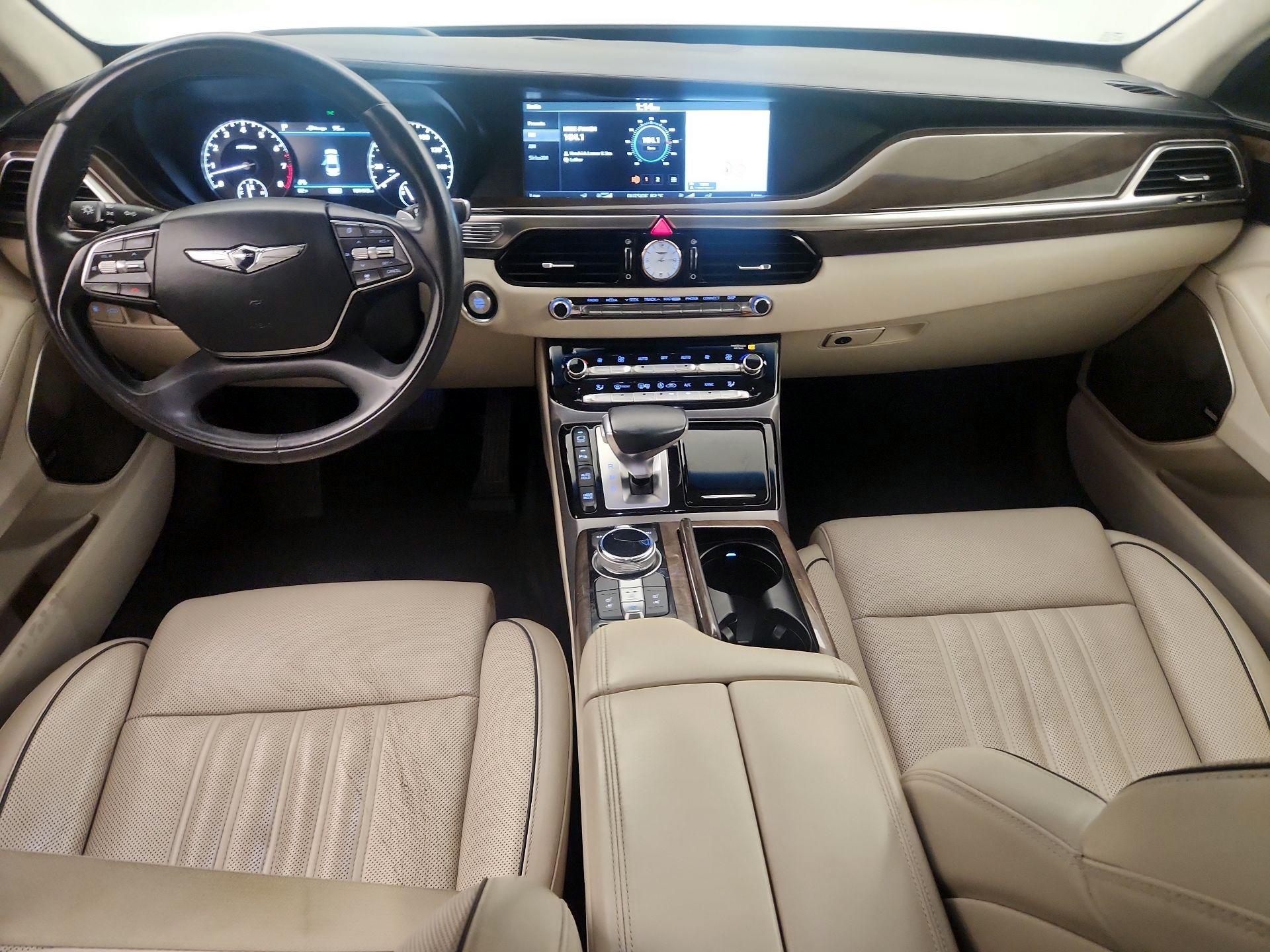 Thumbnail: 2018 Genesis G90 - 9