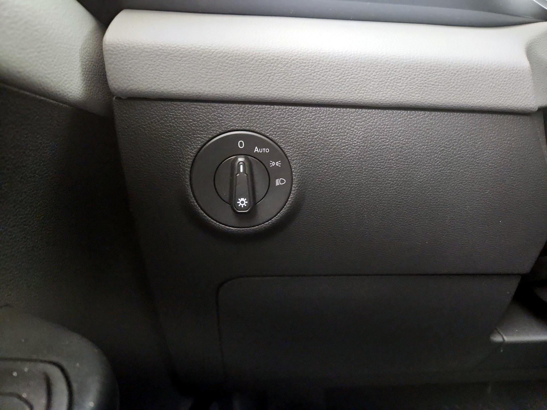 Thumbnail: 2023 Volkswagen Taos - 13