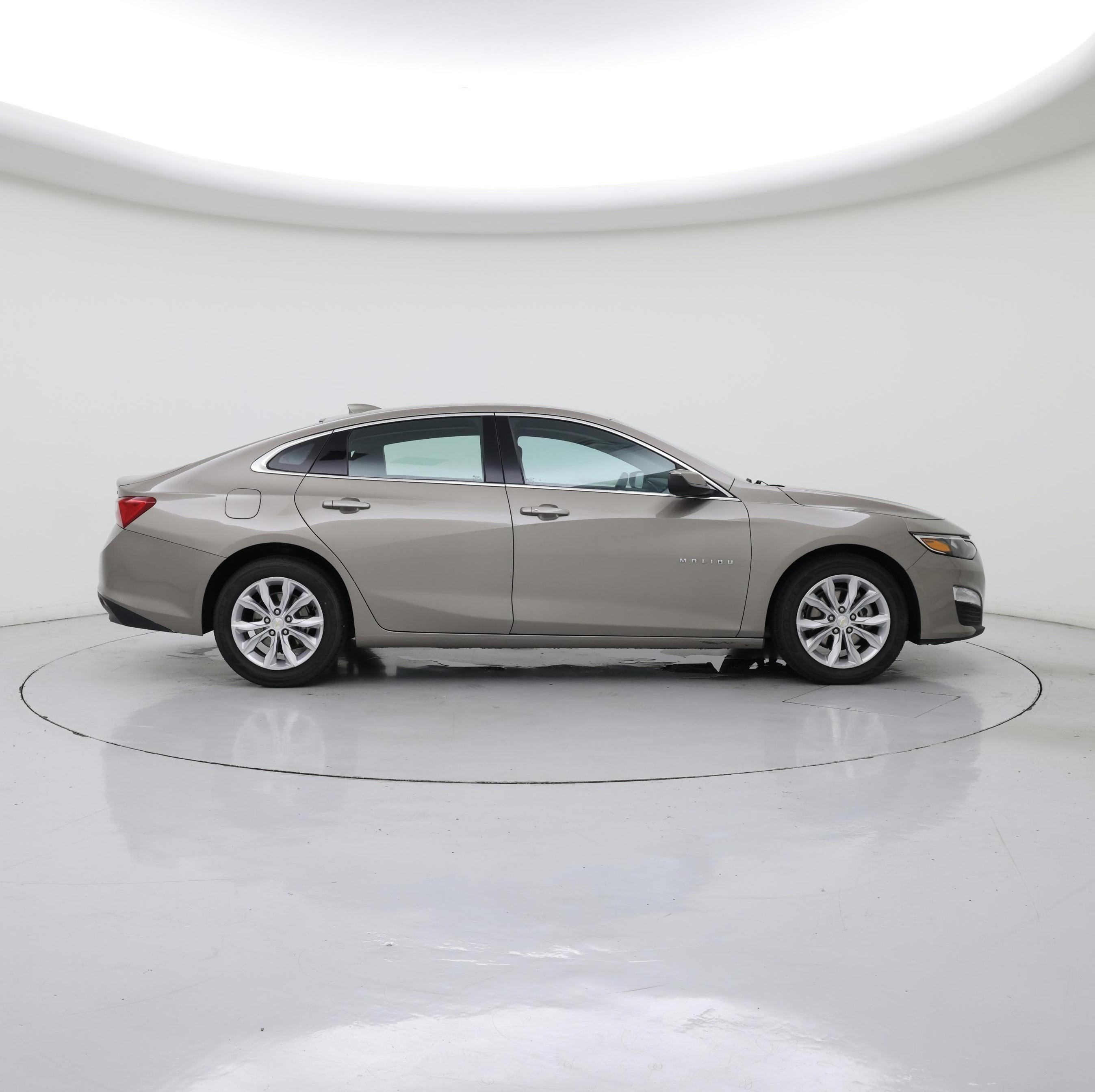 Thumbnail: 2023 Chevrolet Malibu - 7
