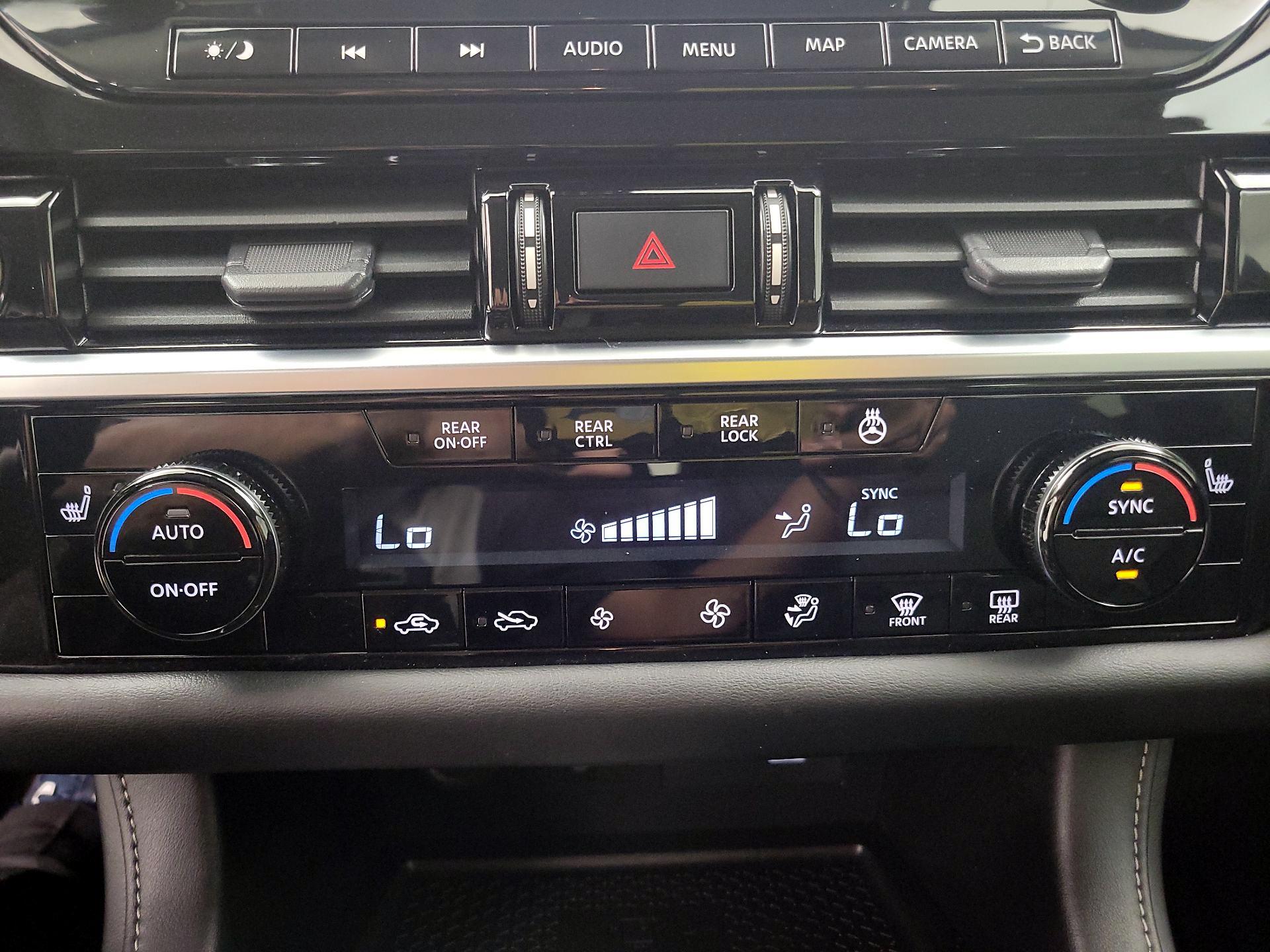 Thumbnail: 2023 Nissan Pathfinder - 17