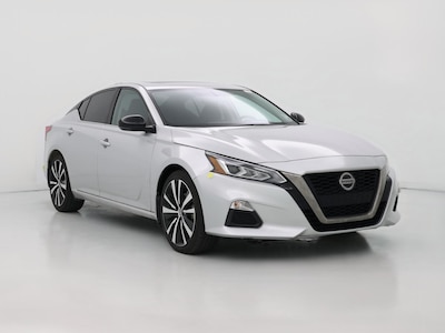 Silver 2019 Nissan Altima SR