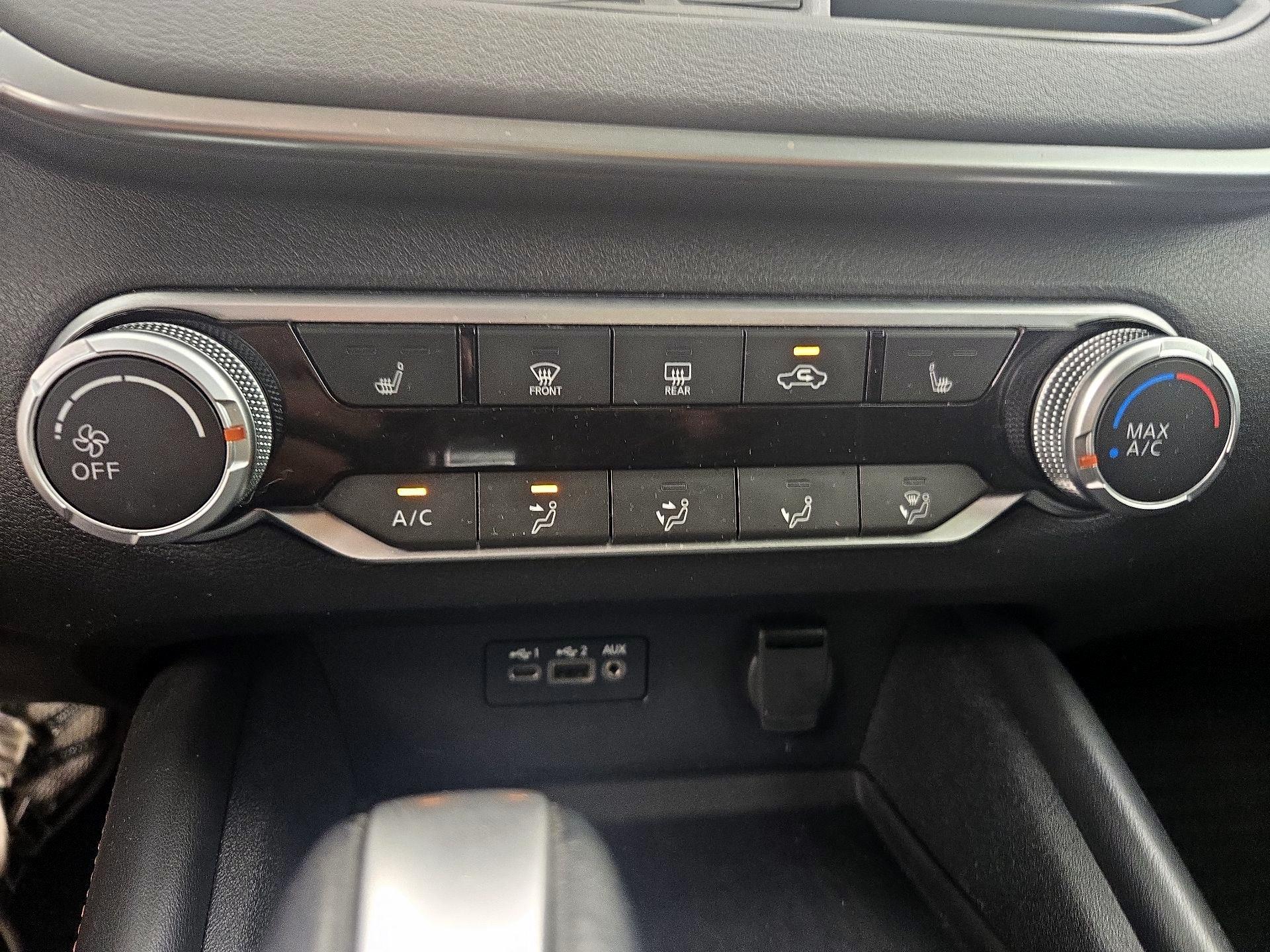 Thumbnail: 2019 Nissan Altima - 16