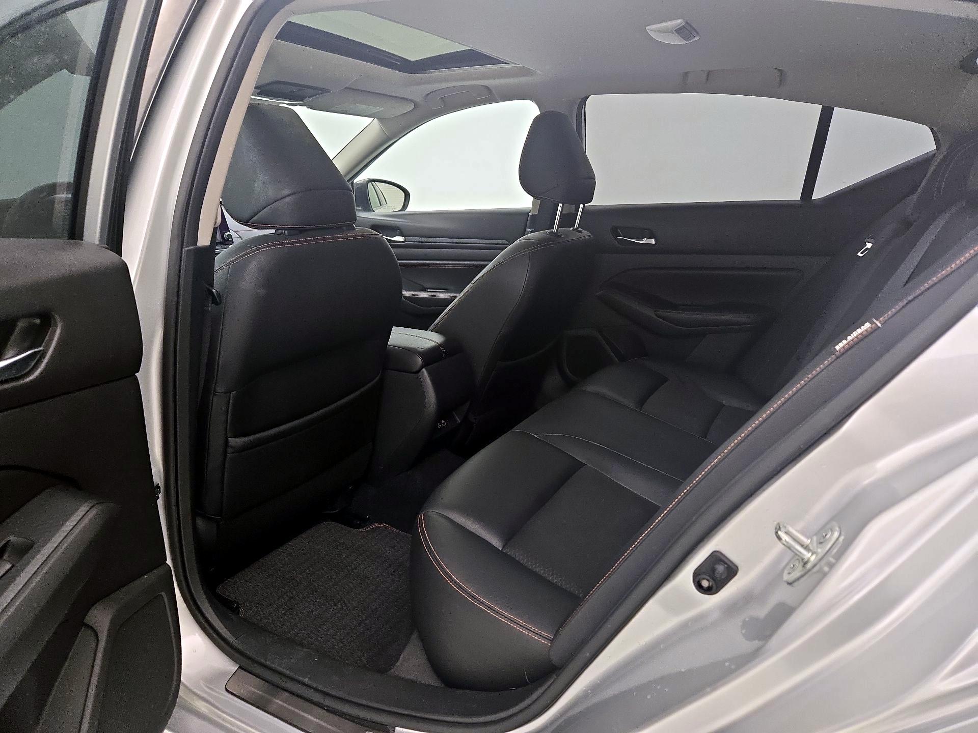 Thumbnail: 2019 Nissan Altima - 20