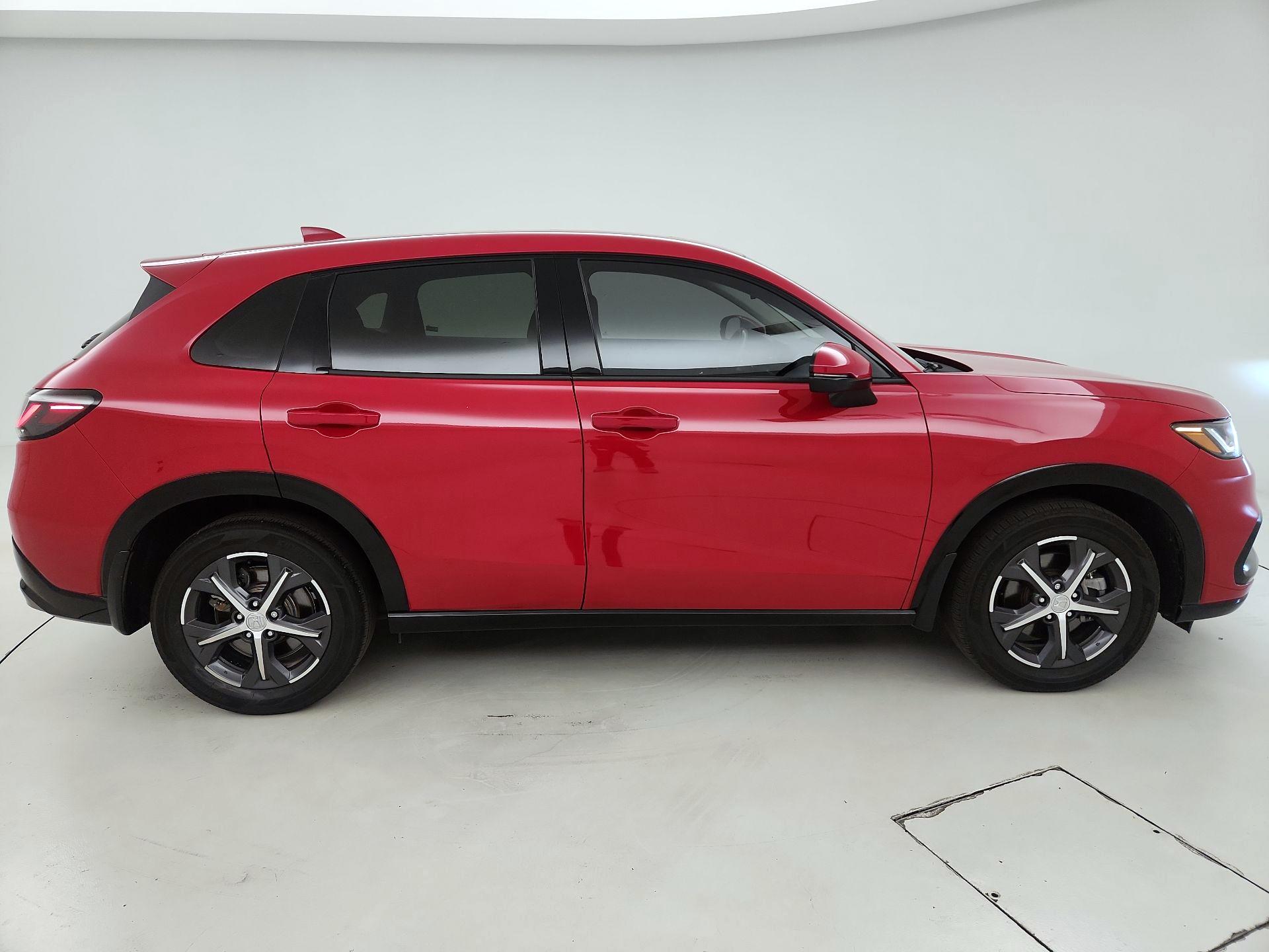 Thumbnail: 2023 Honda HR-V - 4