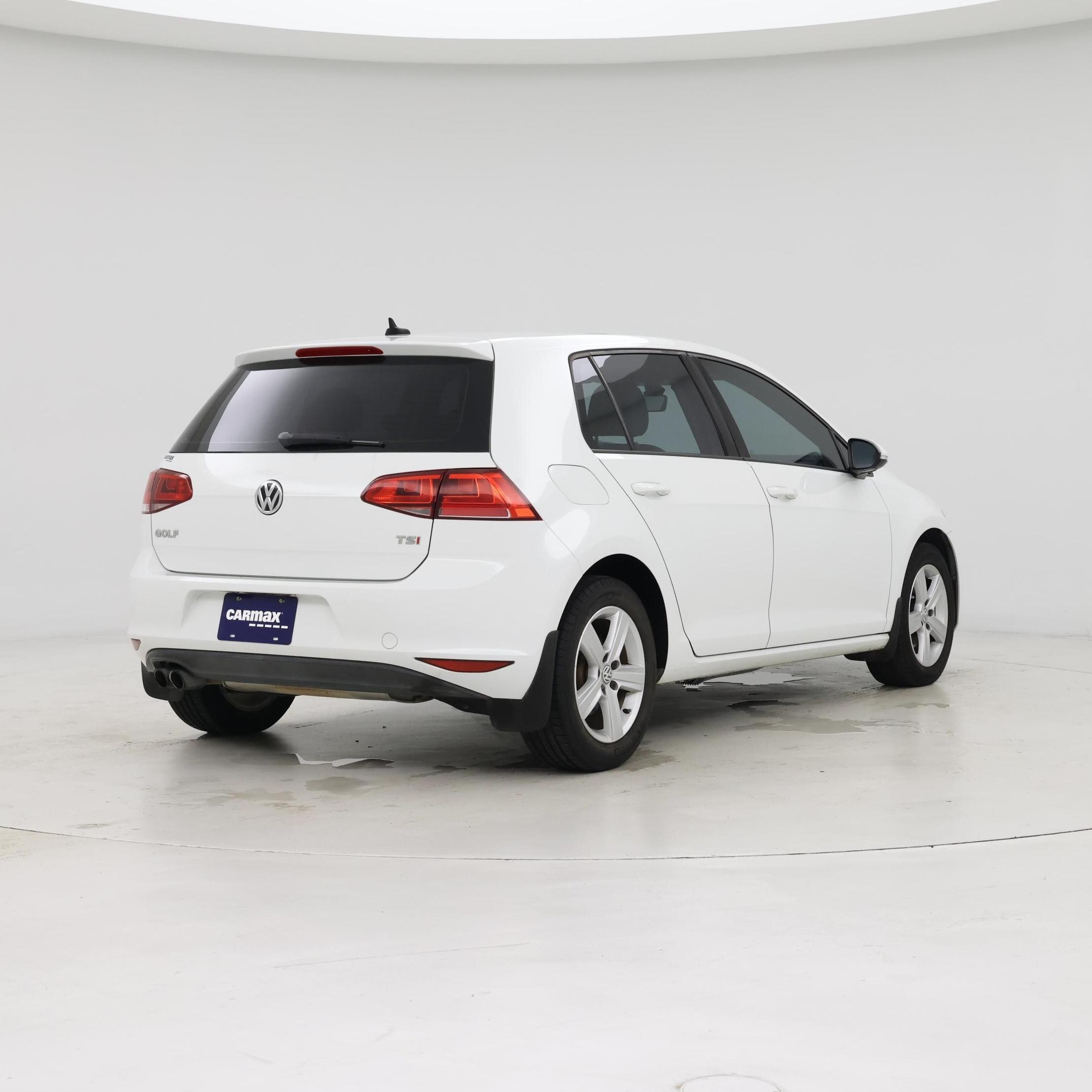 Thumbnail: 2017 Volkswagen Golf - 8