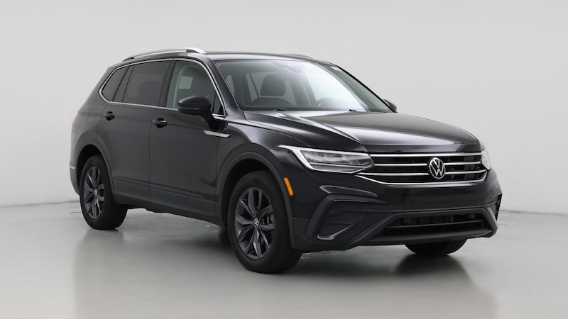 2022 Volkswagen Tiguan SE Hero Image