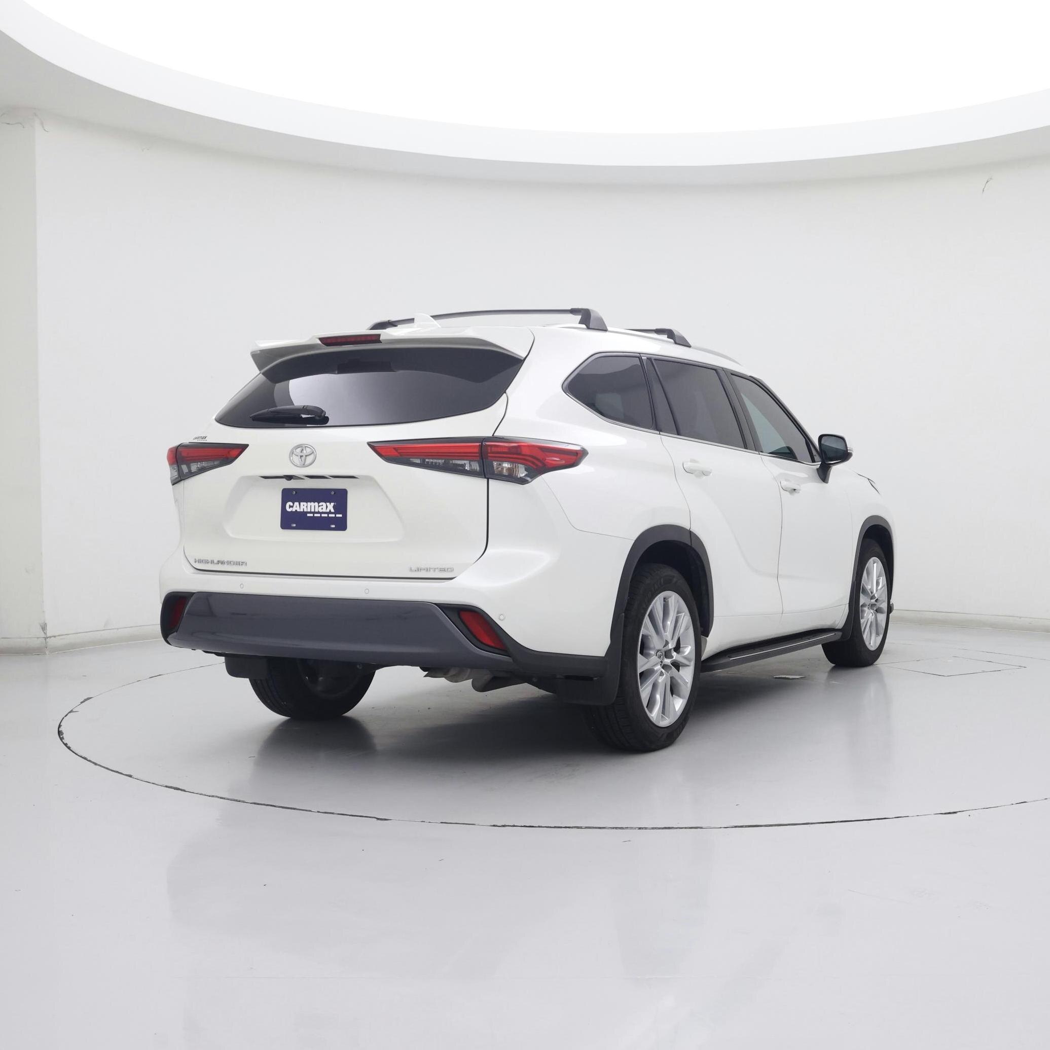 Thumbnail: 2021 Toyota Highlander - 8