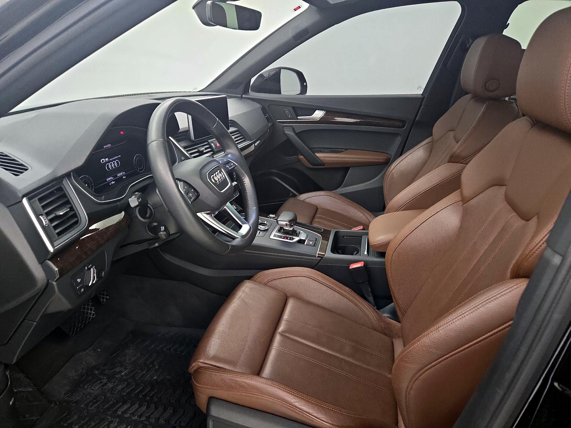 Thumbnail: 2019 Audi Q5 - 11
