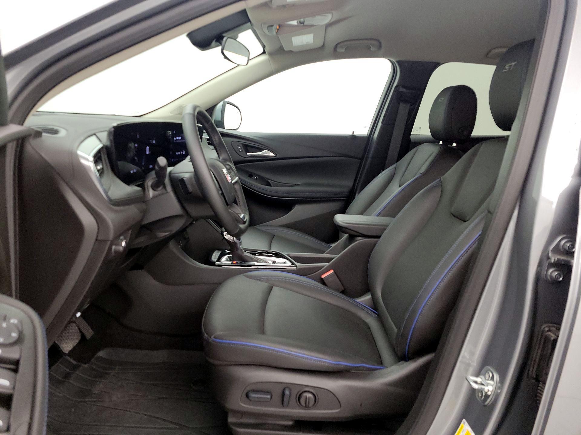 Thumbnail: 2025 Buick Encore GX - 11