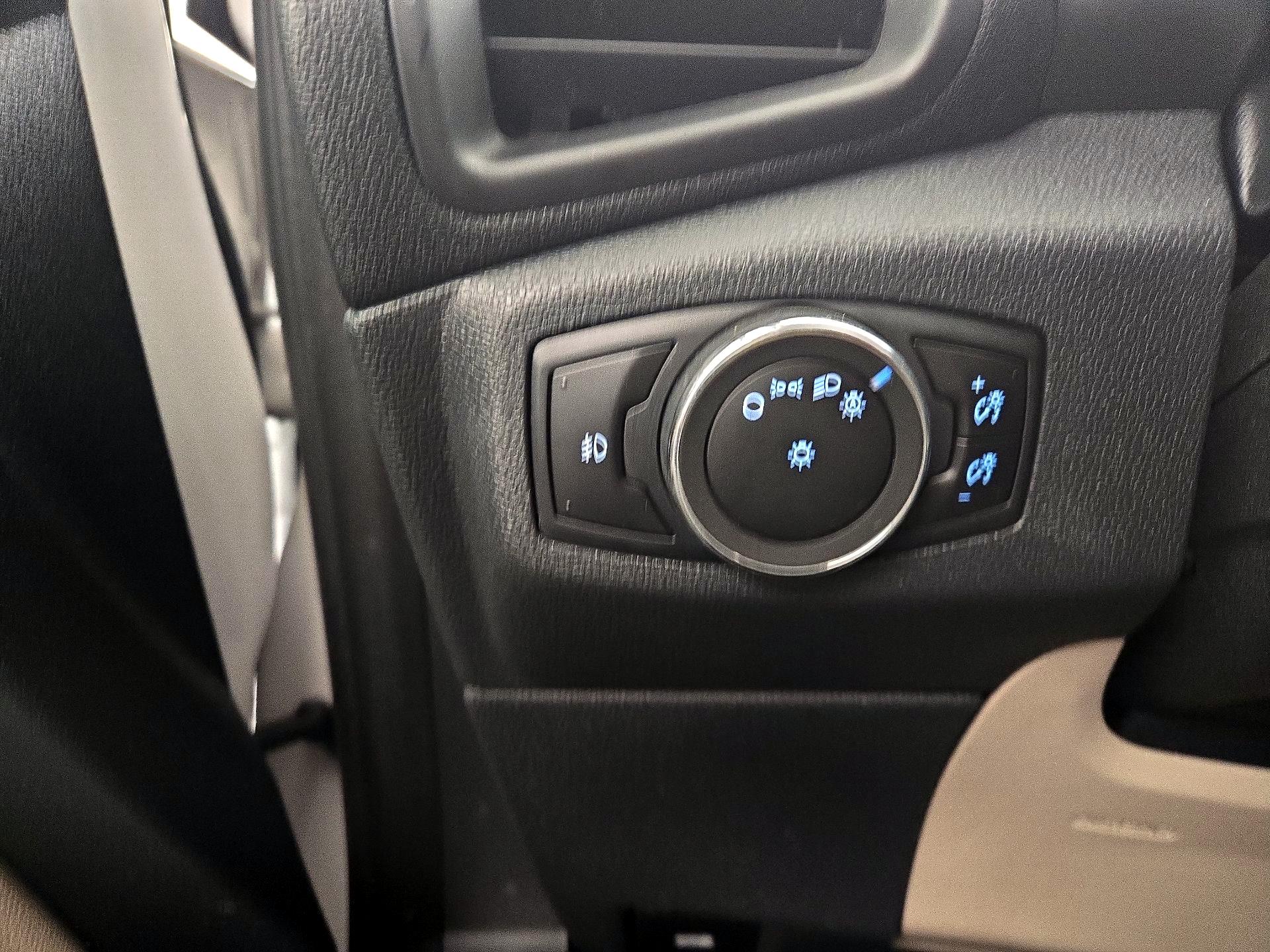 Thumbnail: 2019 Ford EcoSport - 13