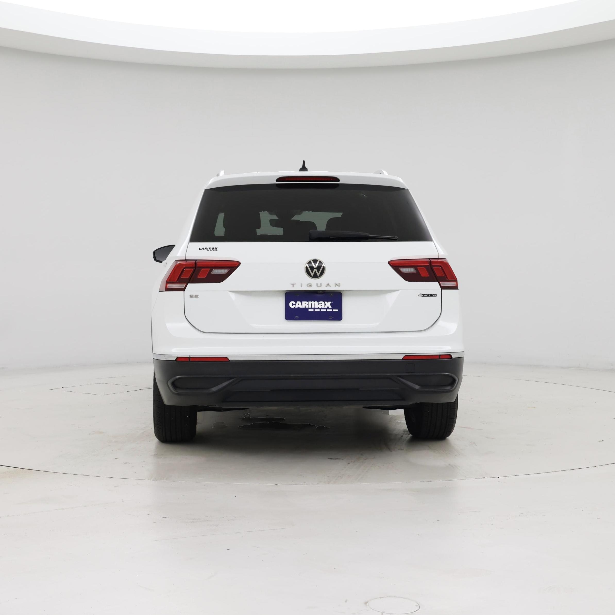 Thumbnail: 2022 Volkswagen Tiguan - 6