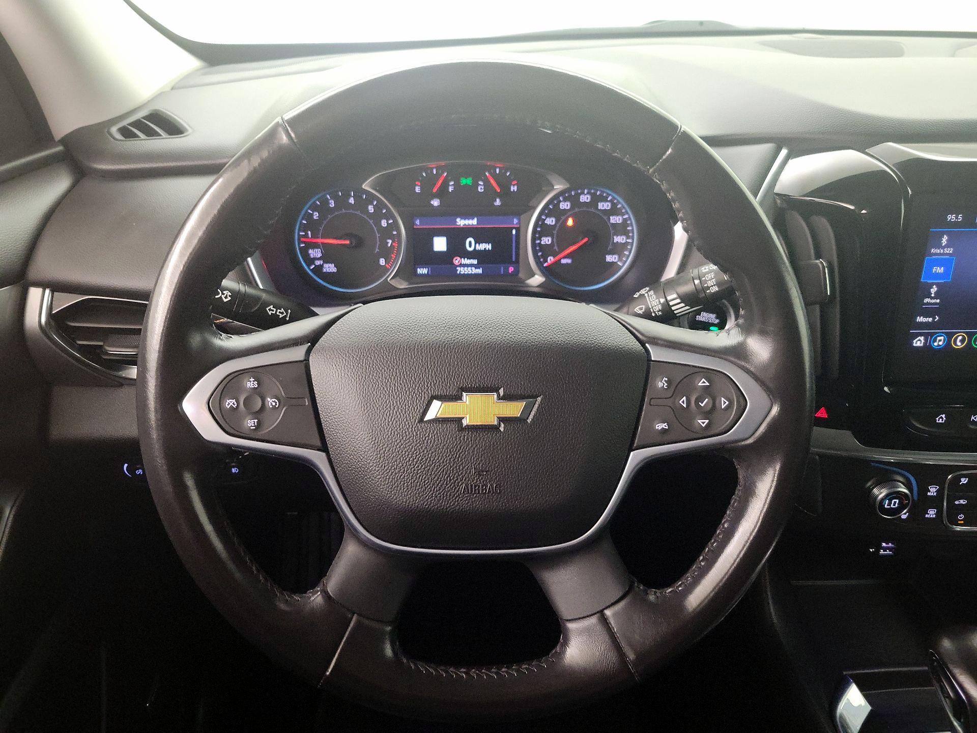 Thumbnail: 2021 Chevrolet Traverse - 10