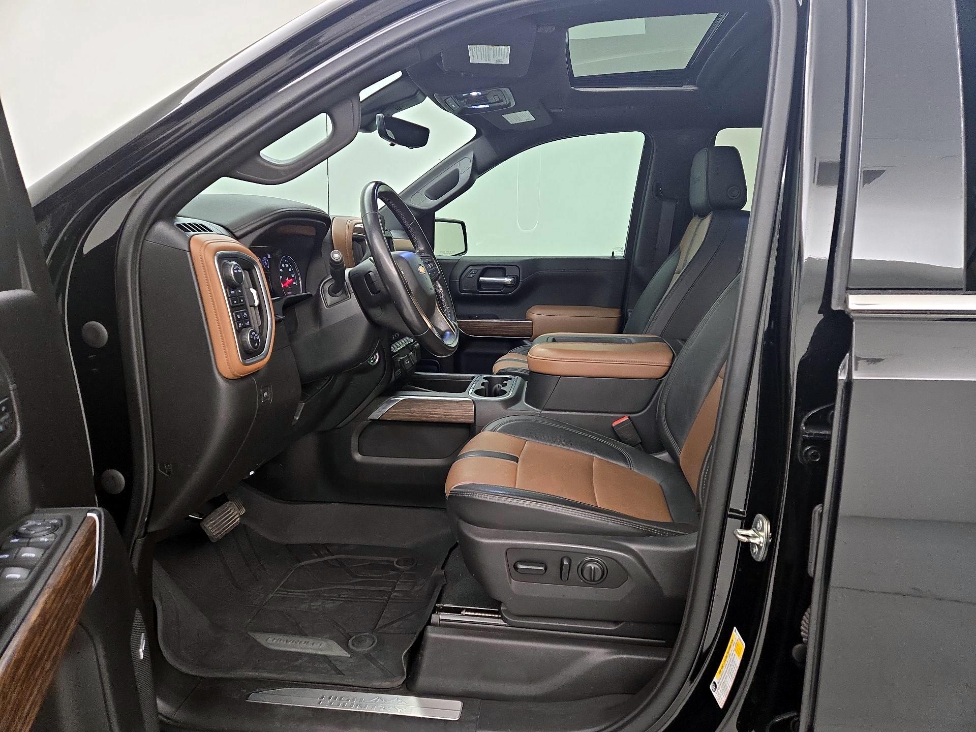 Thumbnail: 2021 Chevrolet Silverado 1500 - 11