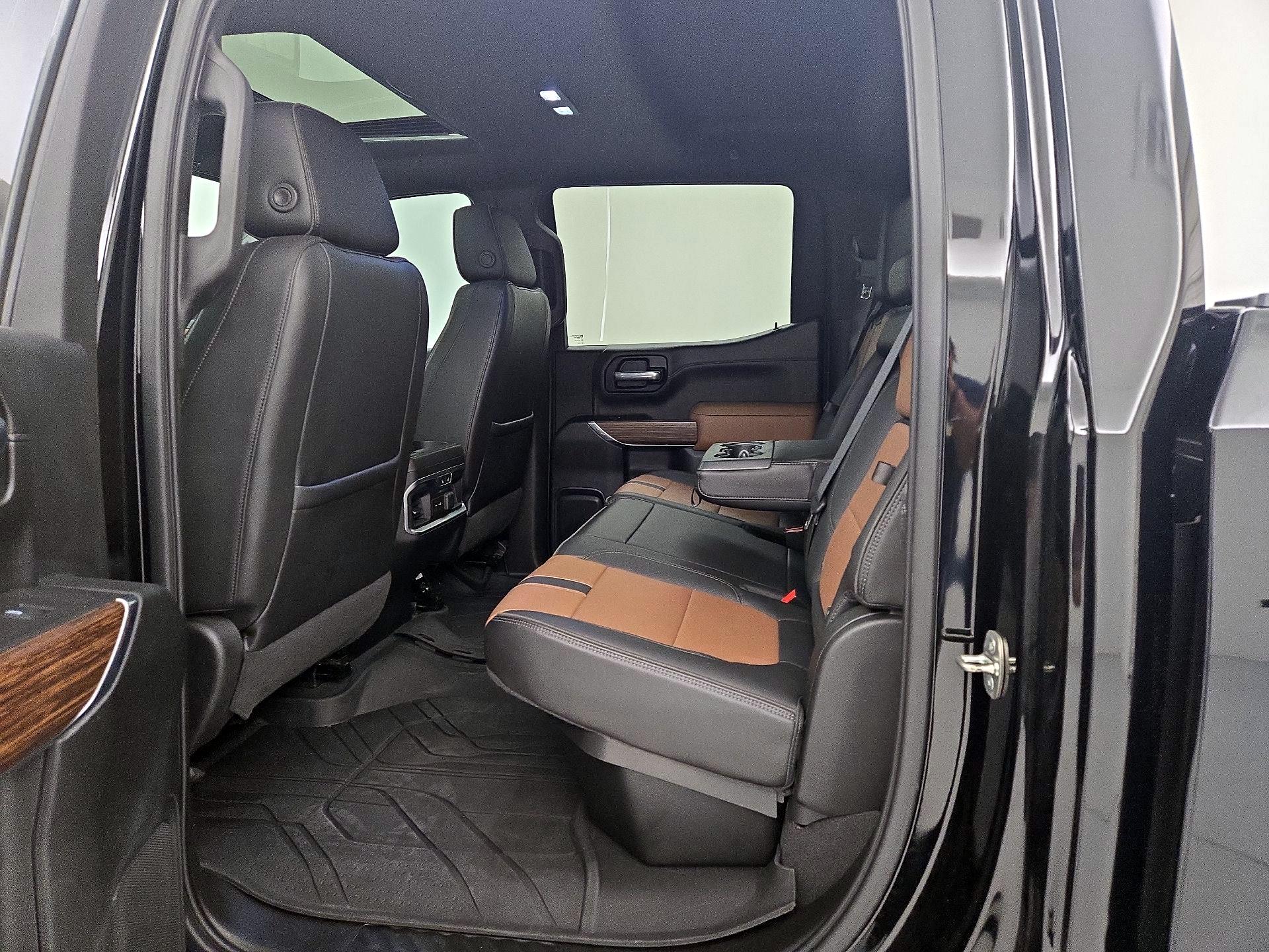 Thumbnail: 2021 Chevrolet Silverado 1500 - 20