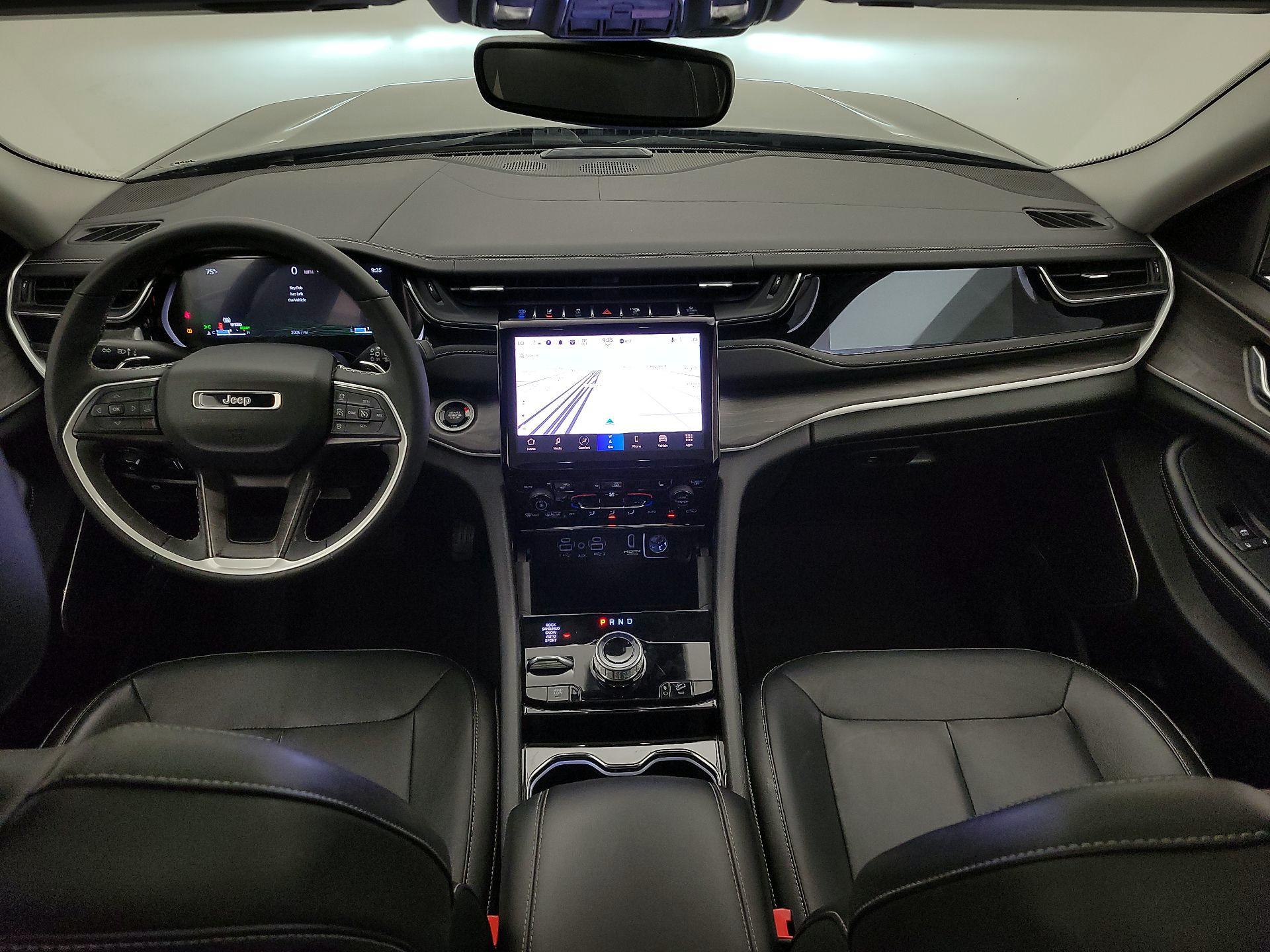 Thumbnail: 2022 Jeep Grand Cherokee - 9