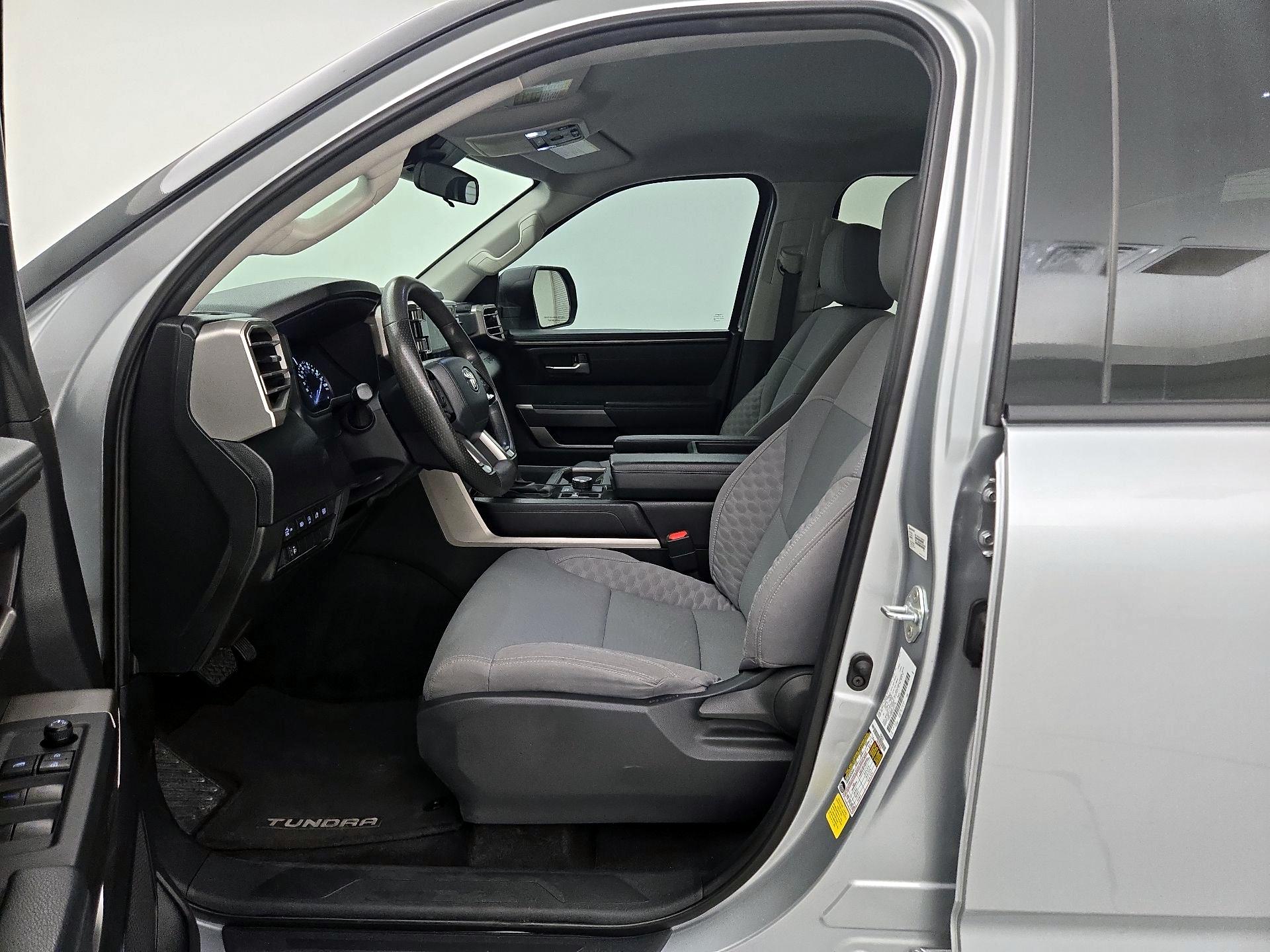 Thumbnail: 2022 Toyota Tundra - 11
