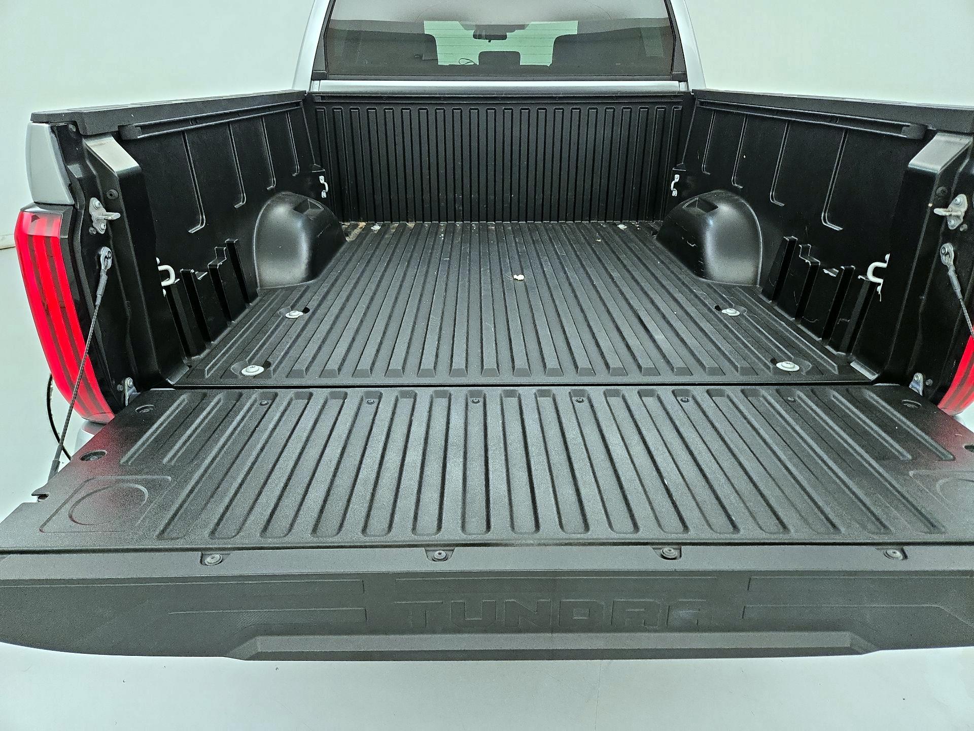 Thumbnail: 2022 Toyota Tundra - 20
