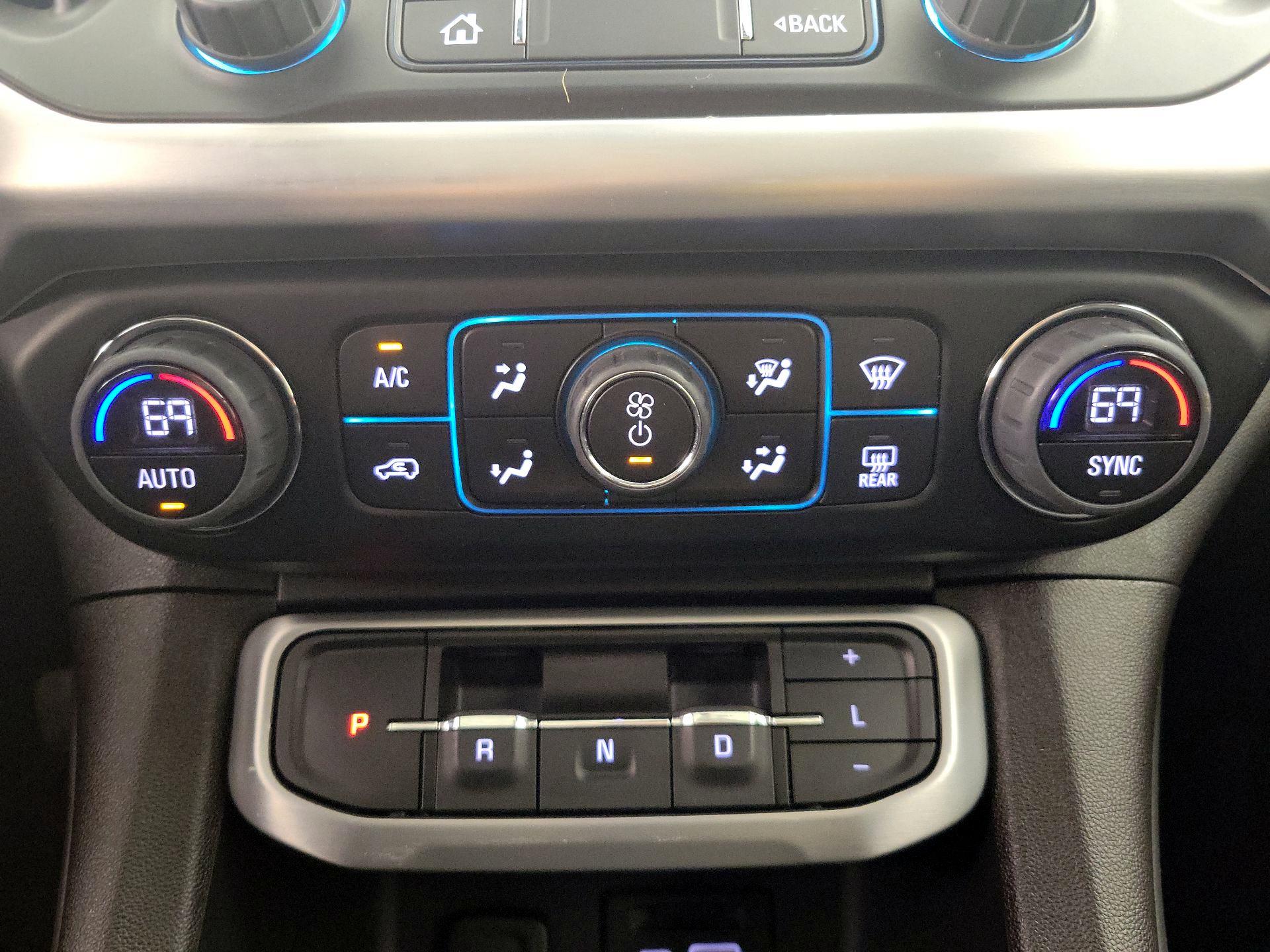 Thumbnail: 2023 GMC Acadia - 15