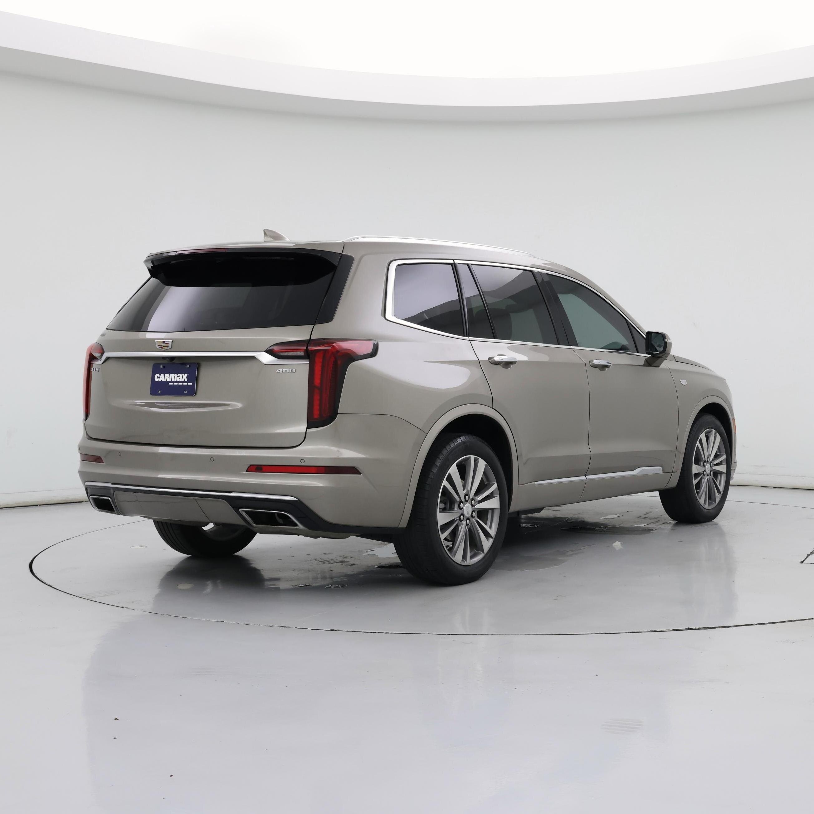 Thumbnail: 2022 Cadillac XT6 - 8