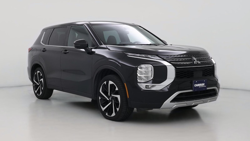 2022 Mitsubishi Outlander SE Hero Image