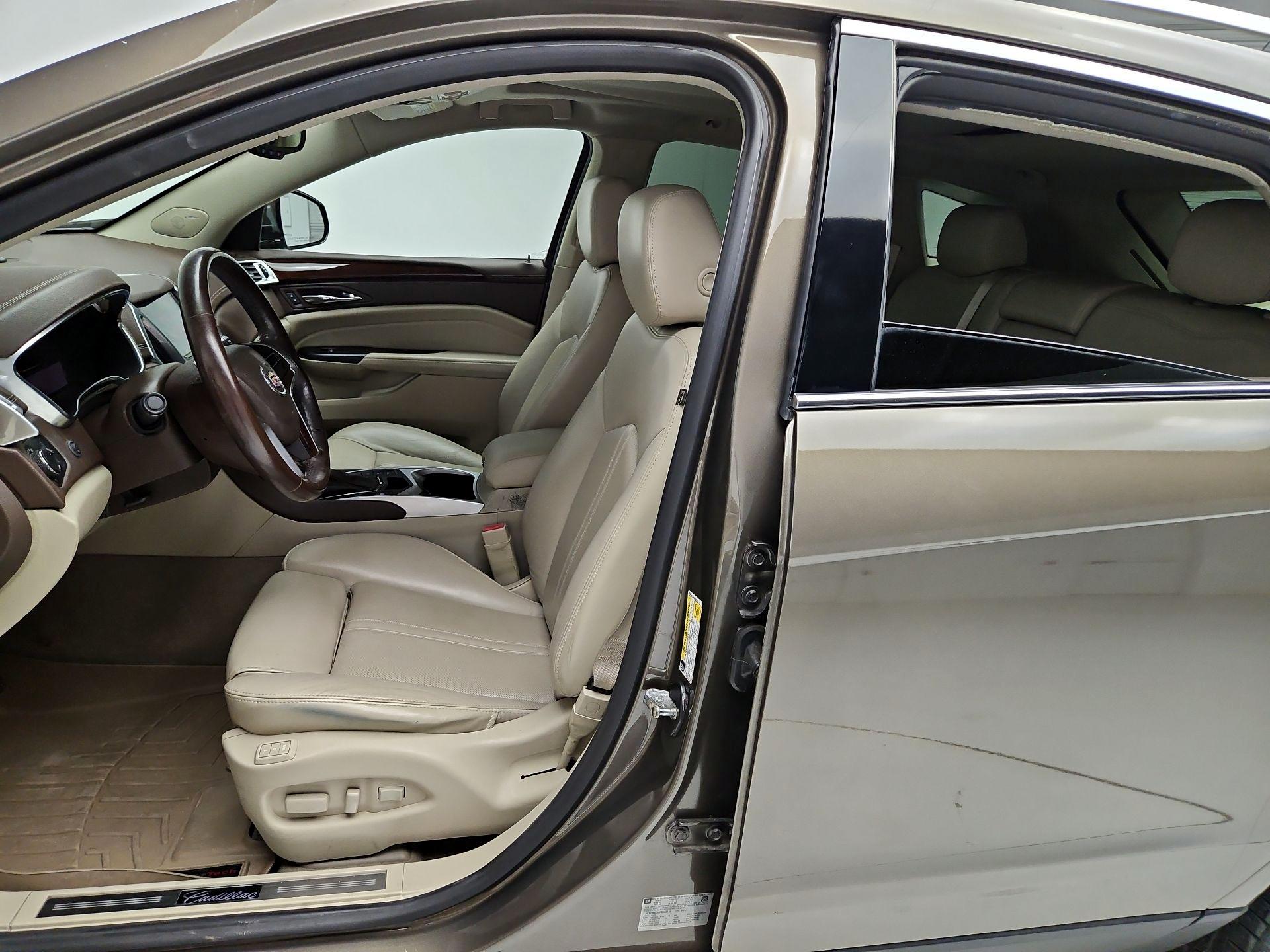 Thumbnail: 2015 Cadillac SRX - 11