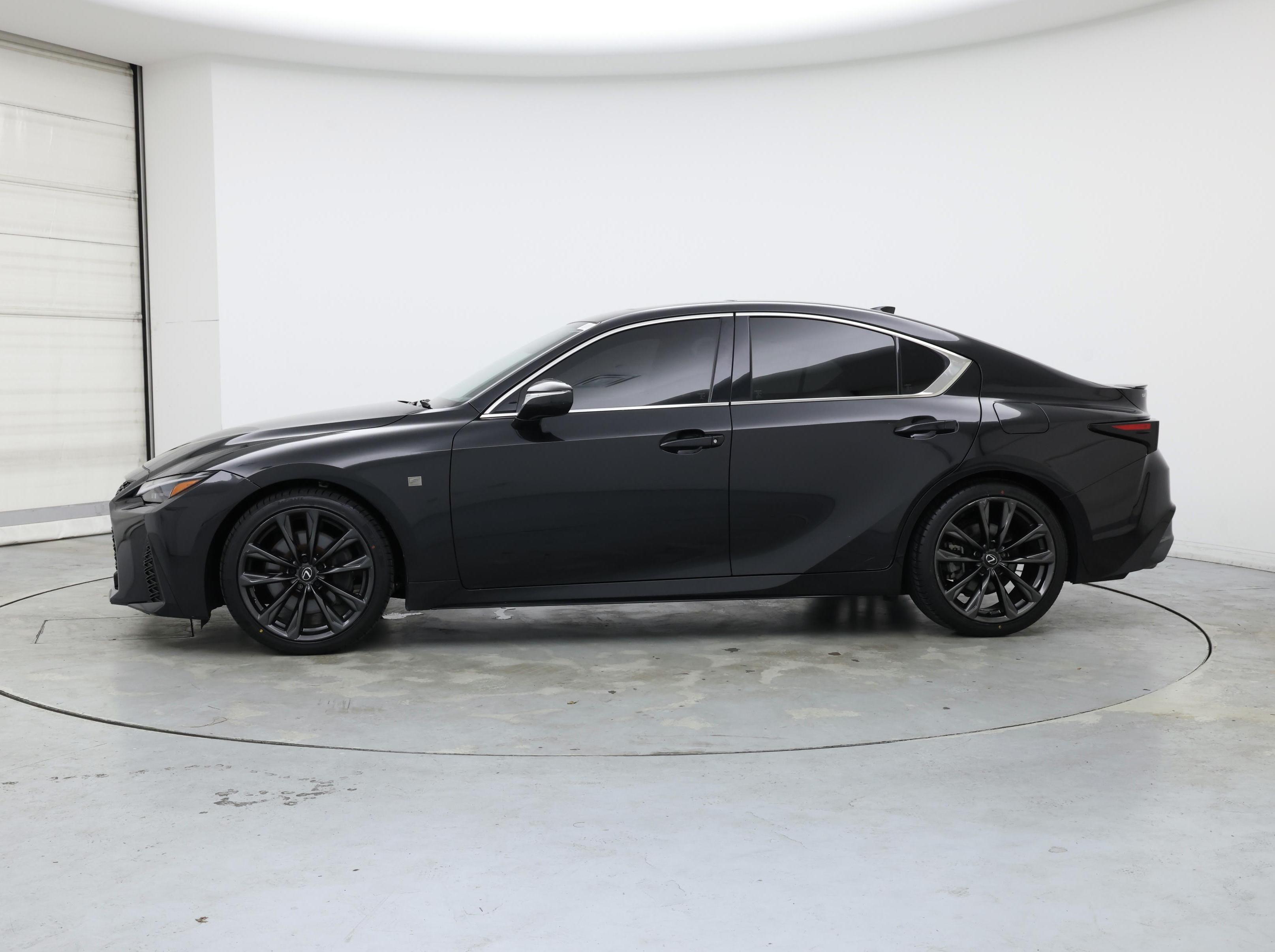 Thumbnail: 2024 Lexus IS - 3