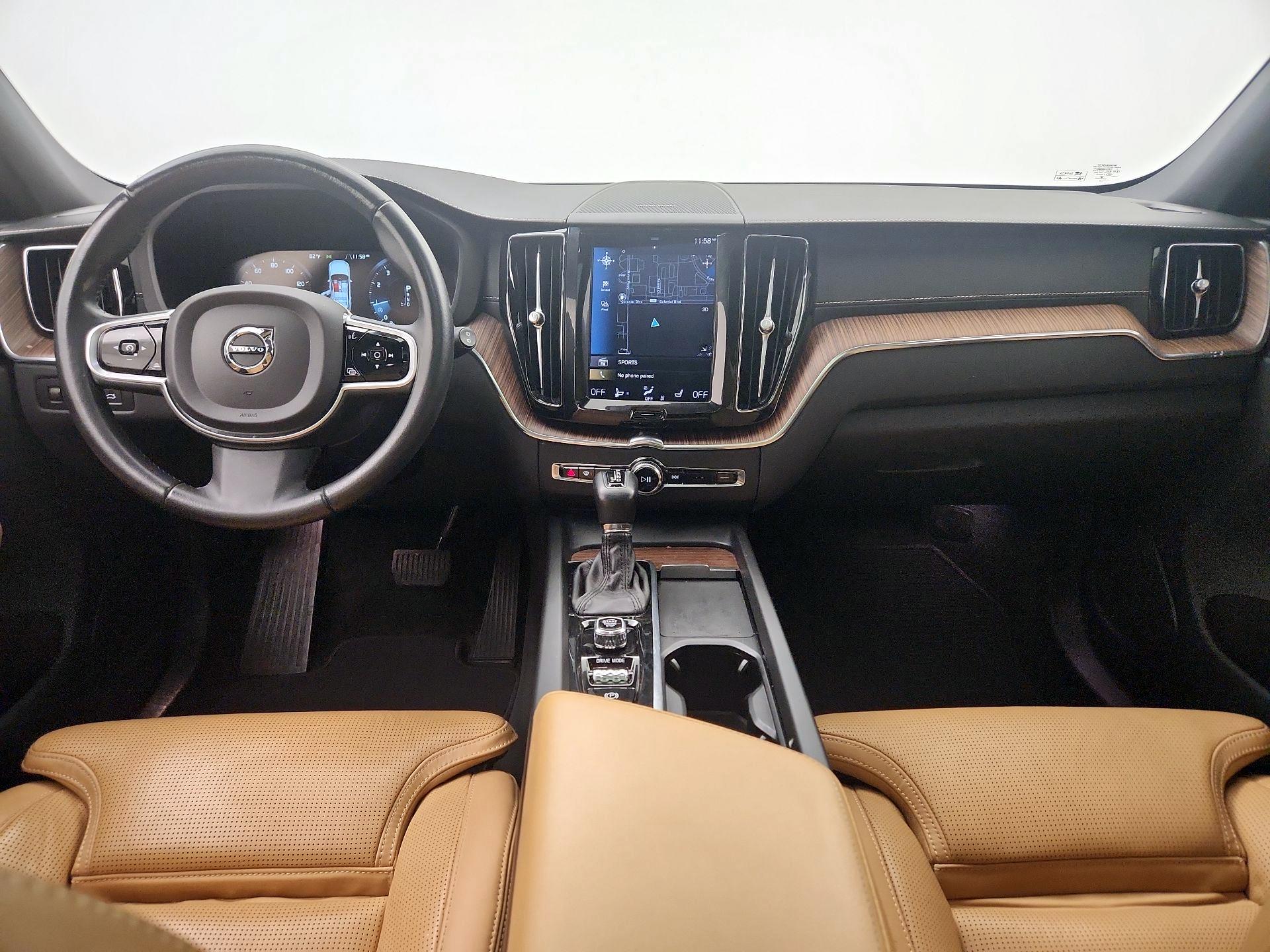 Thumbnail: 2021 Volvo XC60 - 9