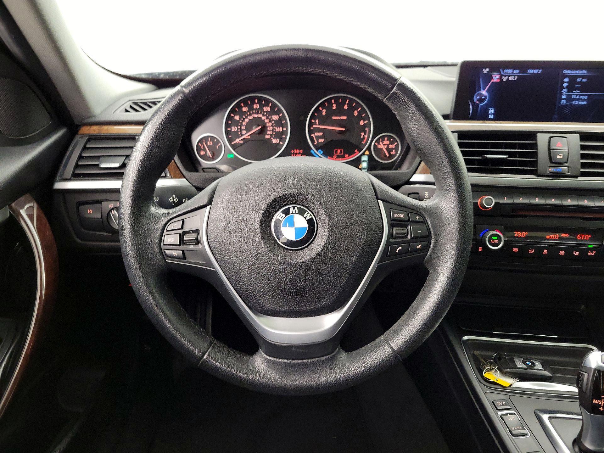 Thumbnail: 2014 BMW 3 Series - 10