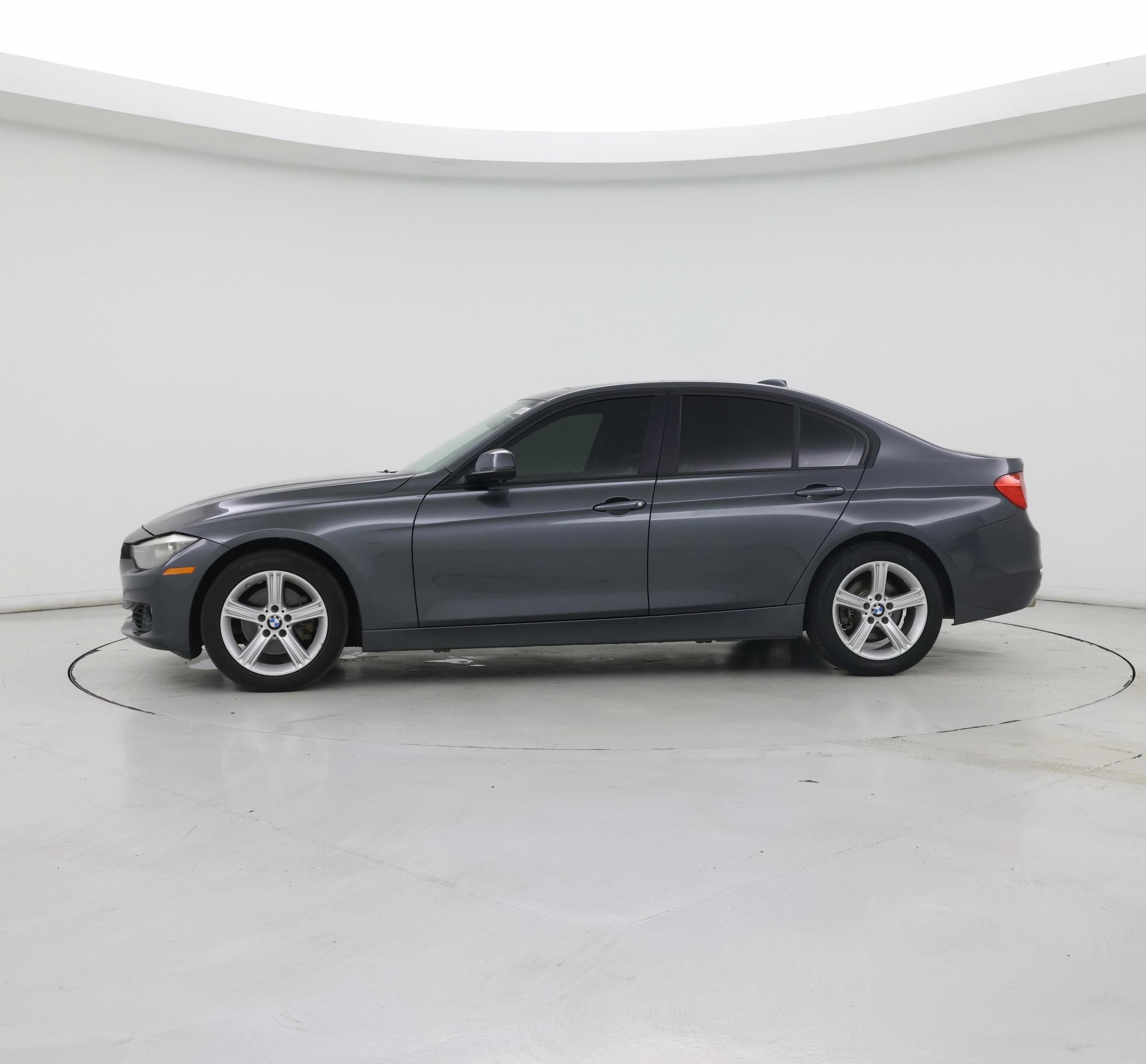 Thumbnail: 2014 BMW 3 Series - 3
