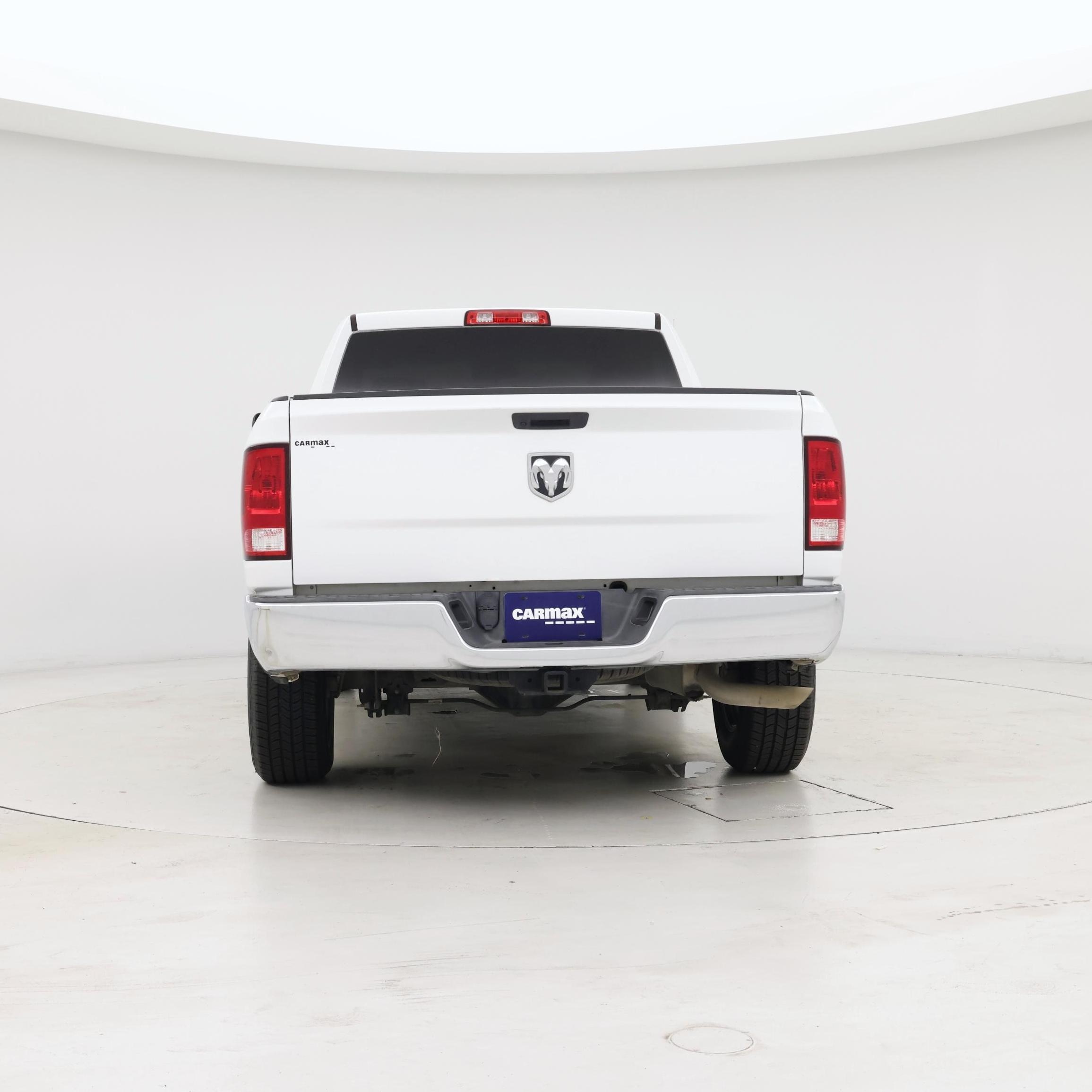 Thumbnail: 2019 RAM 1500 Classic - 6
