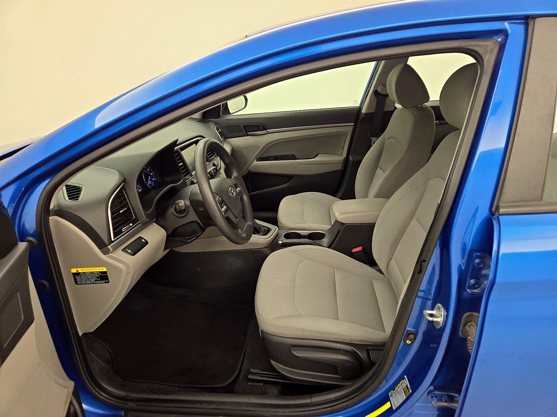 Thumbnail: 2017 Hyundai Elantra - 11