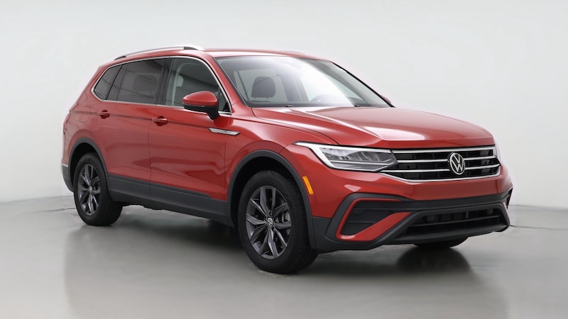 2022 Volkswagen Tiguan SE Hero Image