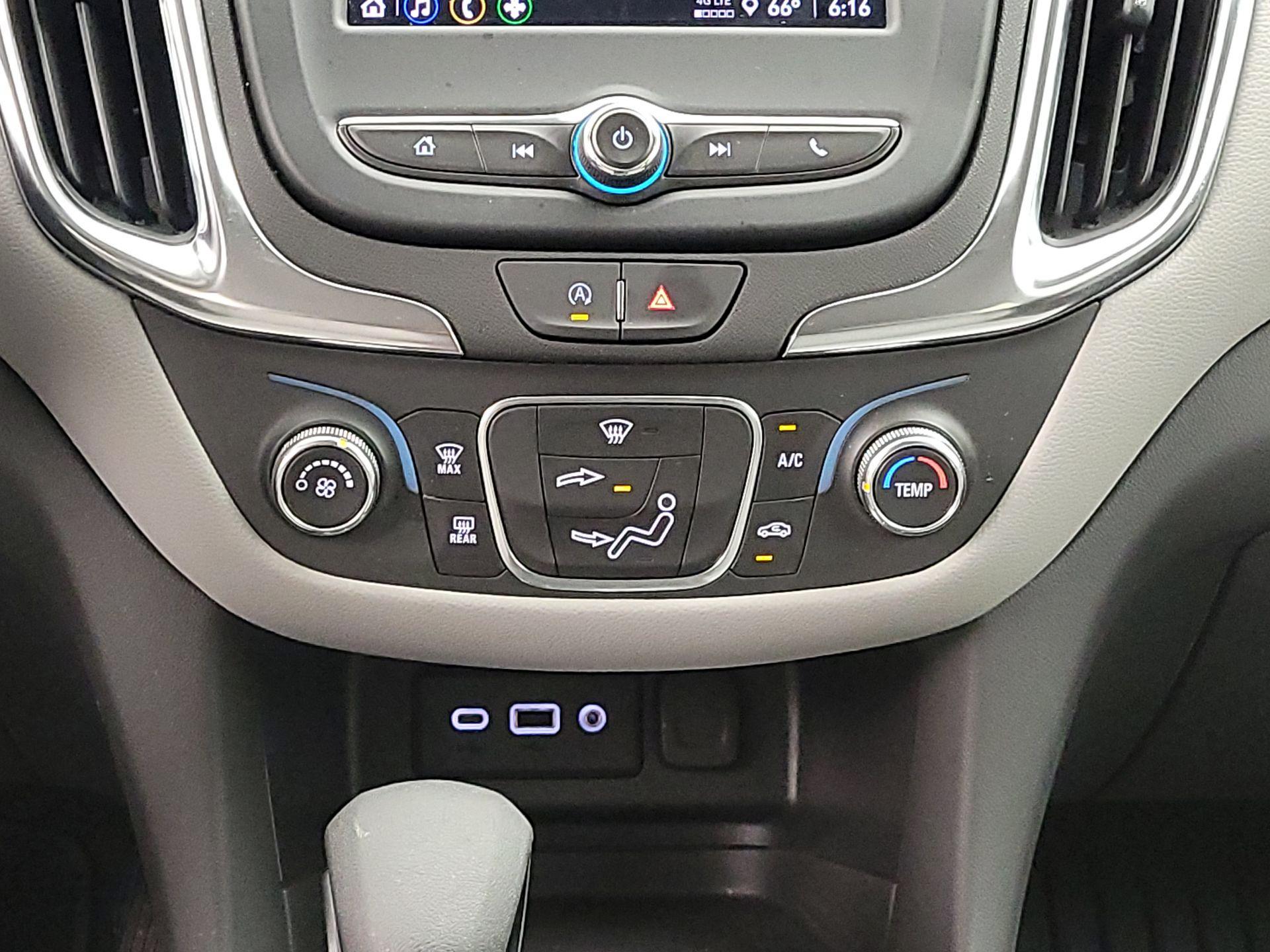 Thumbnail: 2024 Chevrolet Equinox - 16