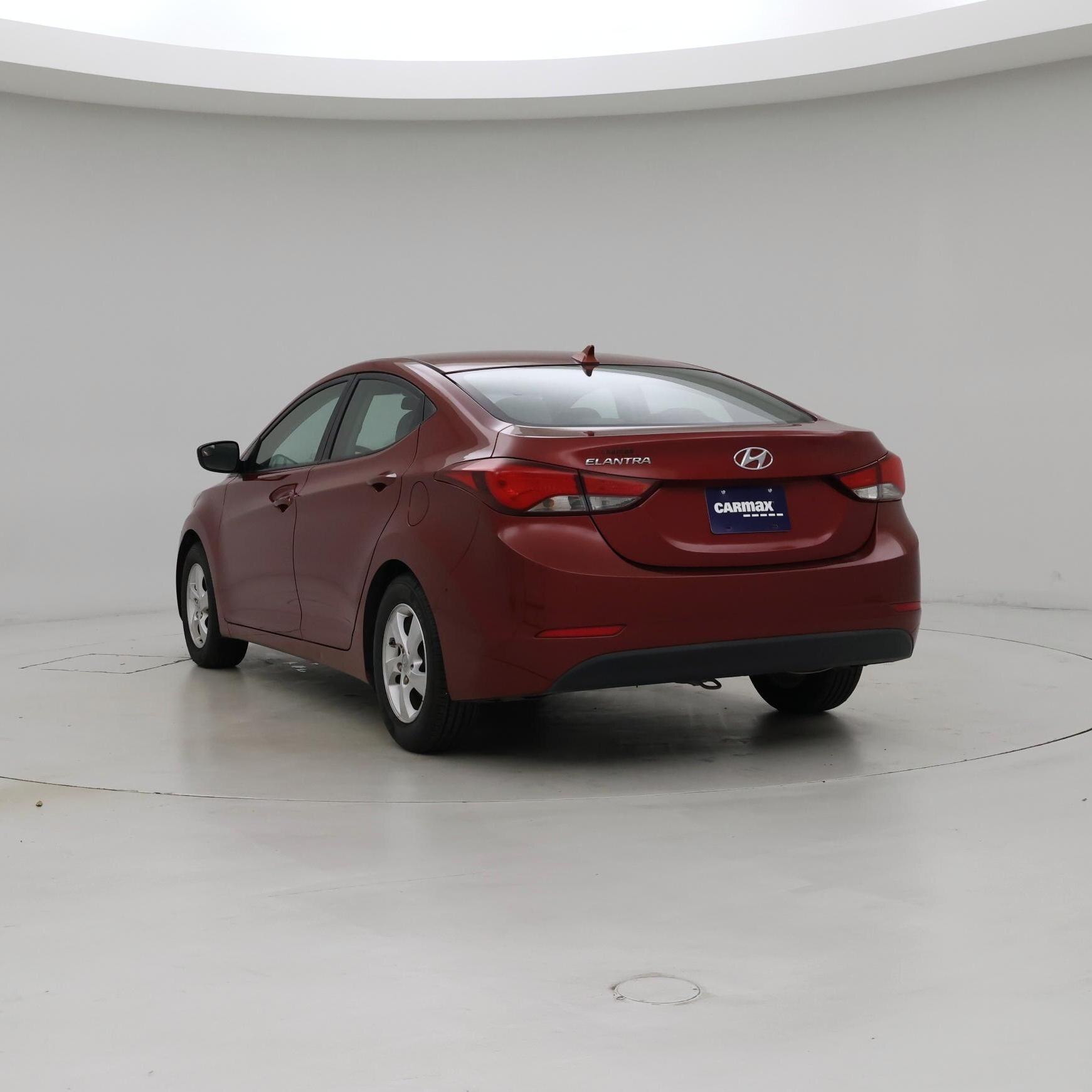 Thumbnail: 2015 Hyundai Elantra - 2