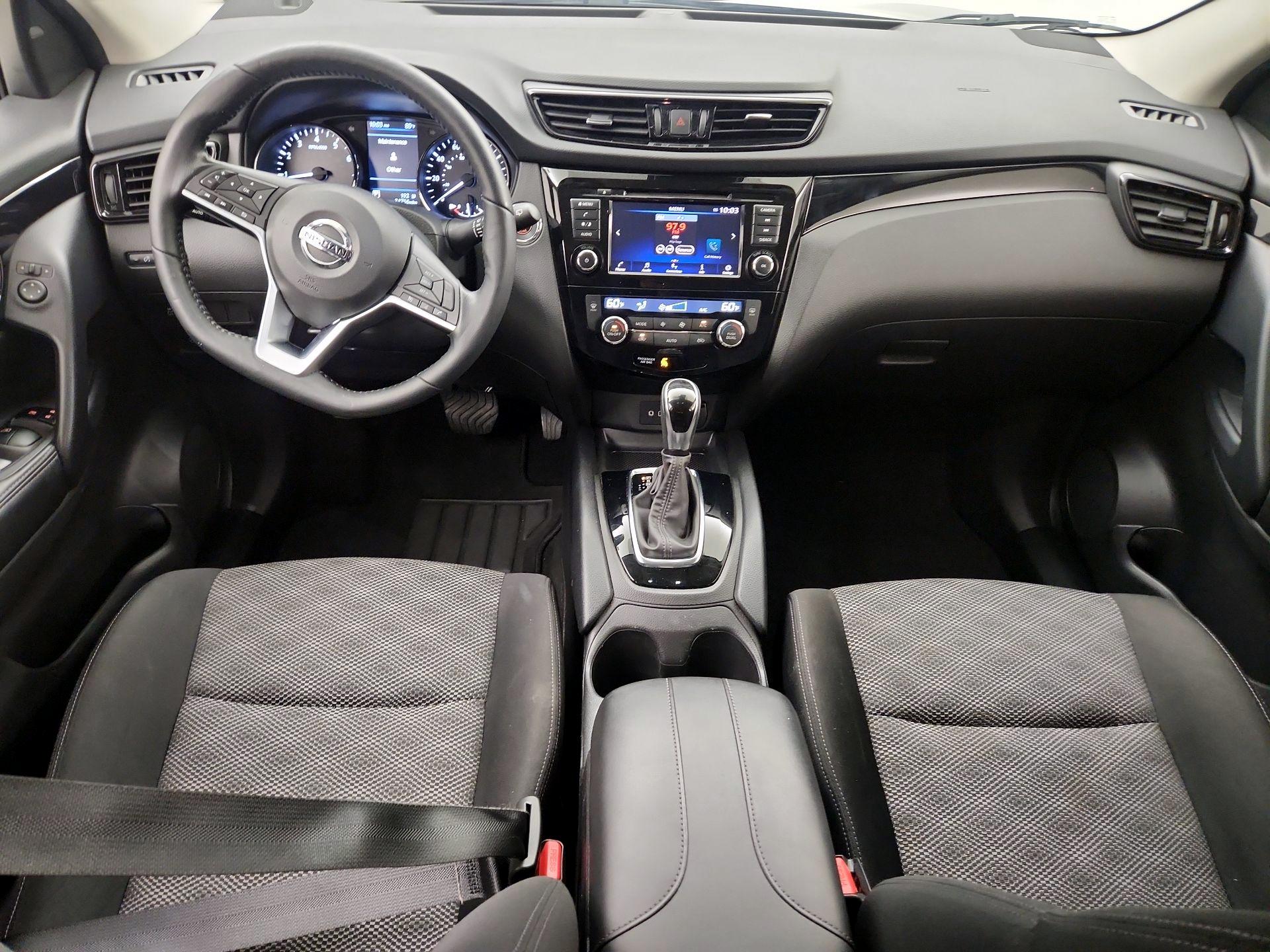Thumbnail: 2022 Nissan Rogue Sport - 9