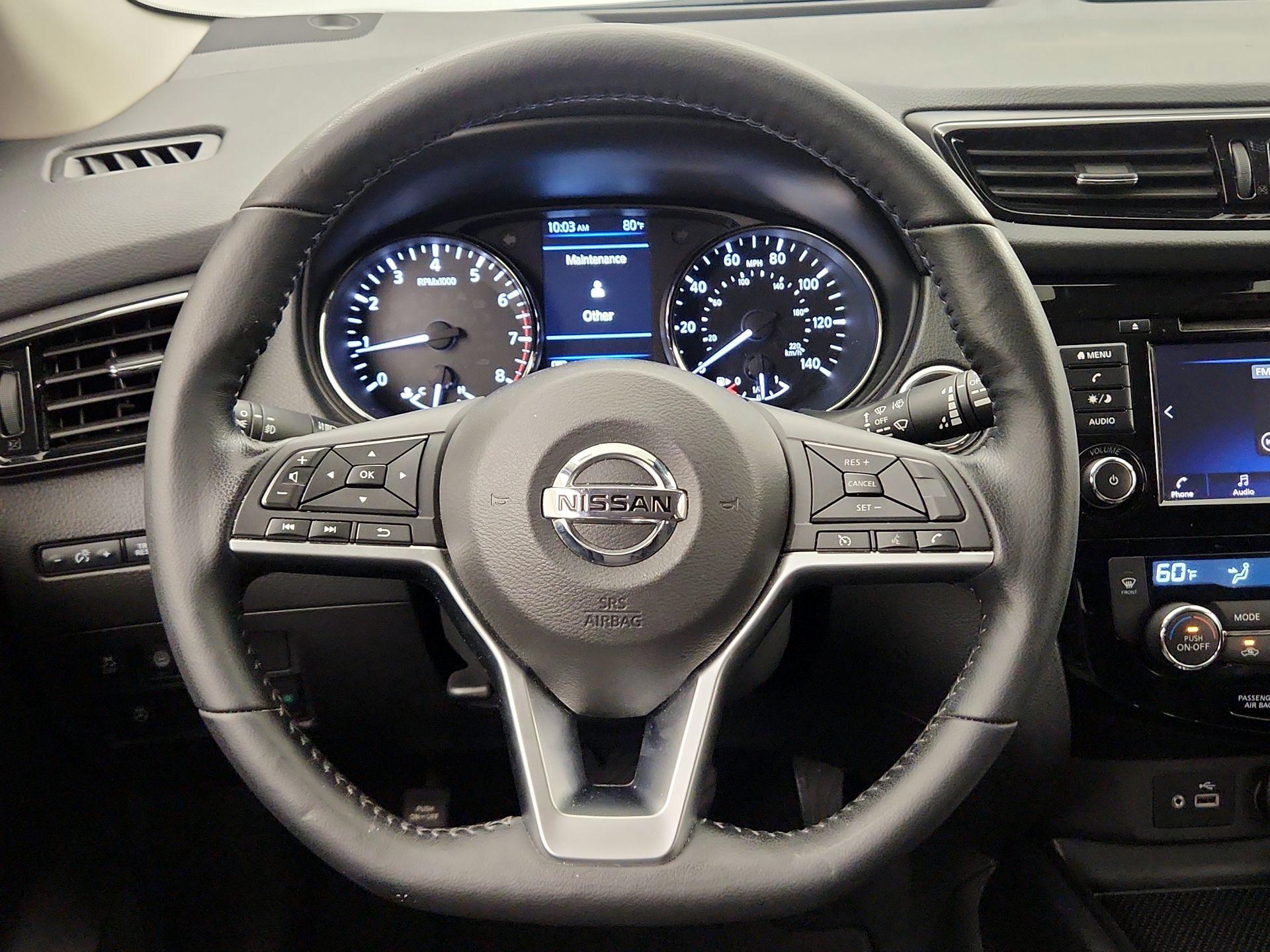 Thumbnail: 2022 Nissan Rogue Sport - 10