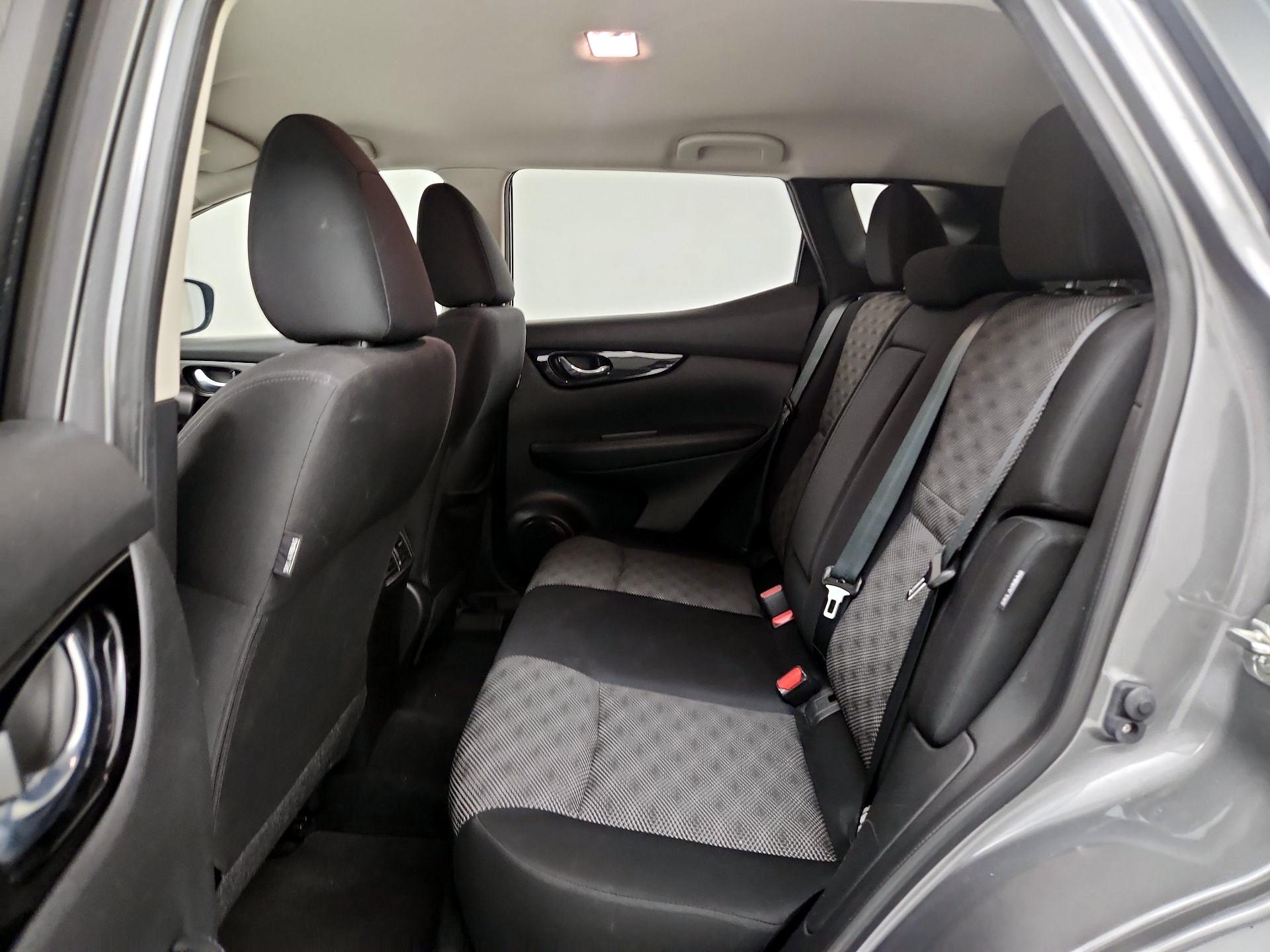 Thumbnail: 2022 Nissan Rogue Sport - 19