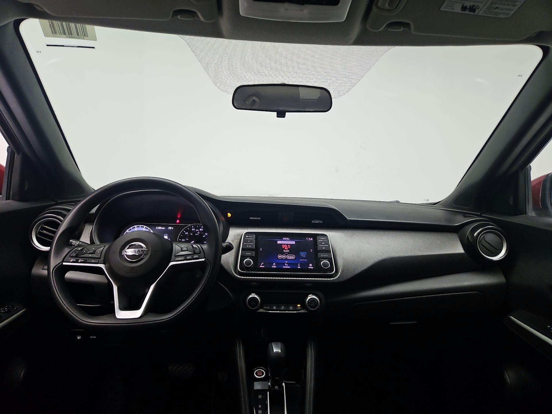 Thumbnail: 2018 Nissan Kicks - 9