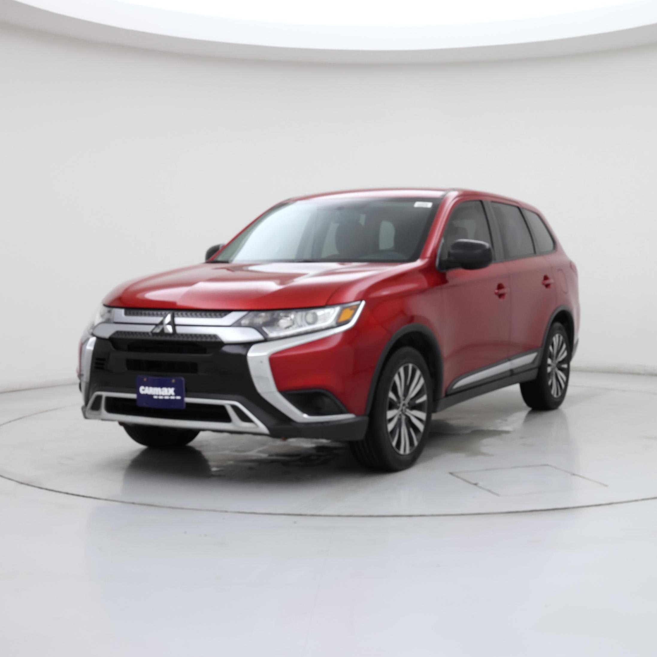 Thumbnail: 2020 Mitsubishi Outlander - 4