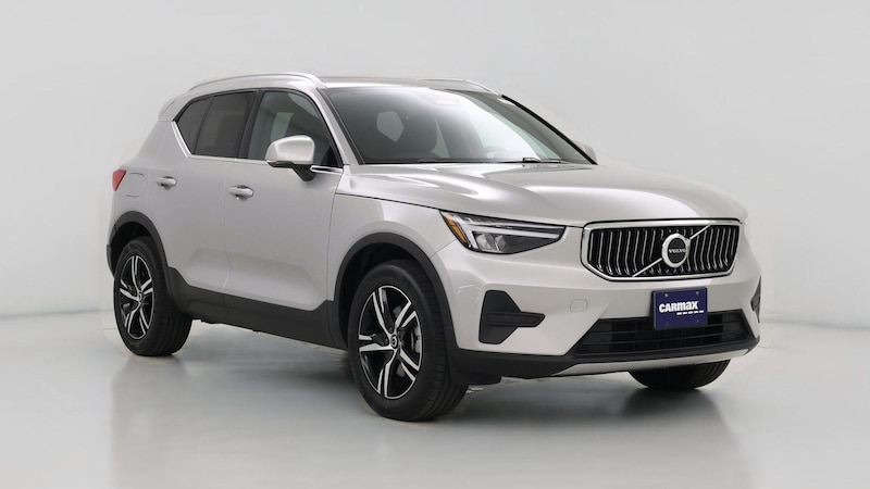 2025 Volvo XC40 B5 Core Hero Image