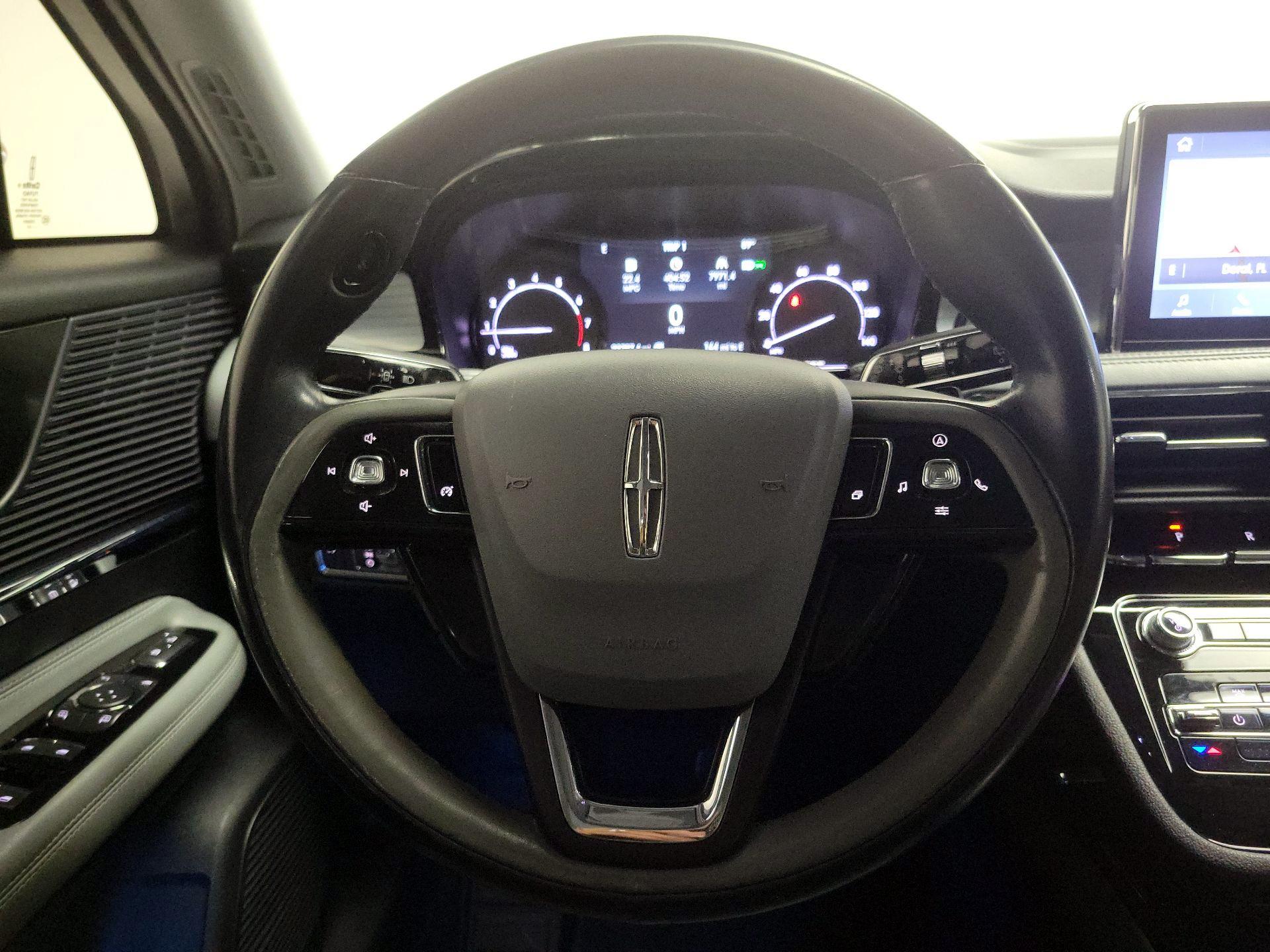 Thumbnail: 2021 Lincoln Corsair - 10