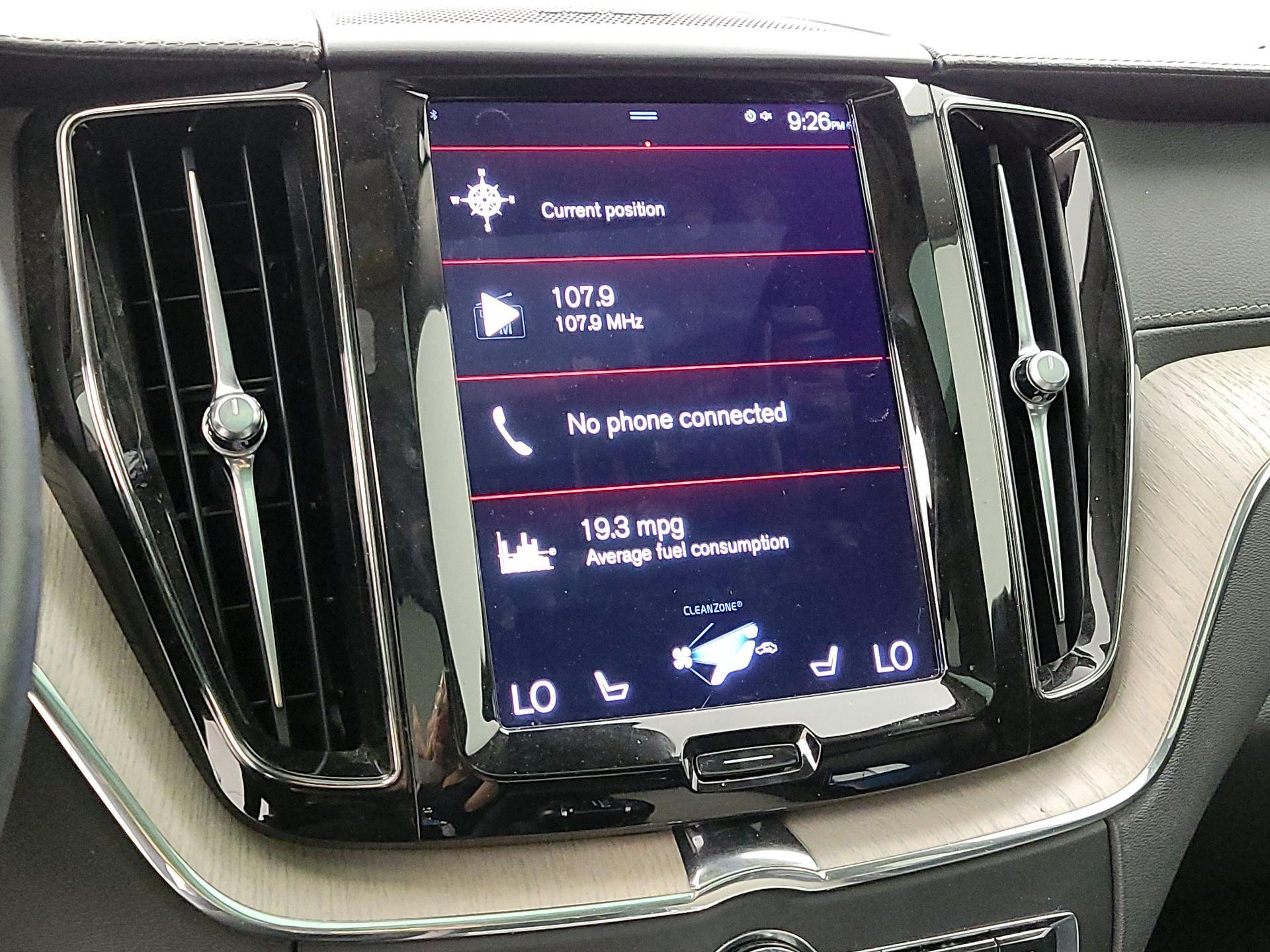 Thumbnail: 2021 Volvo XC60 - 15