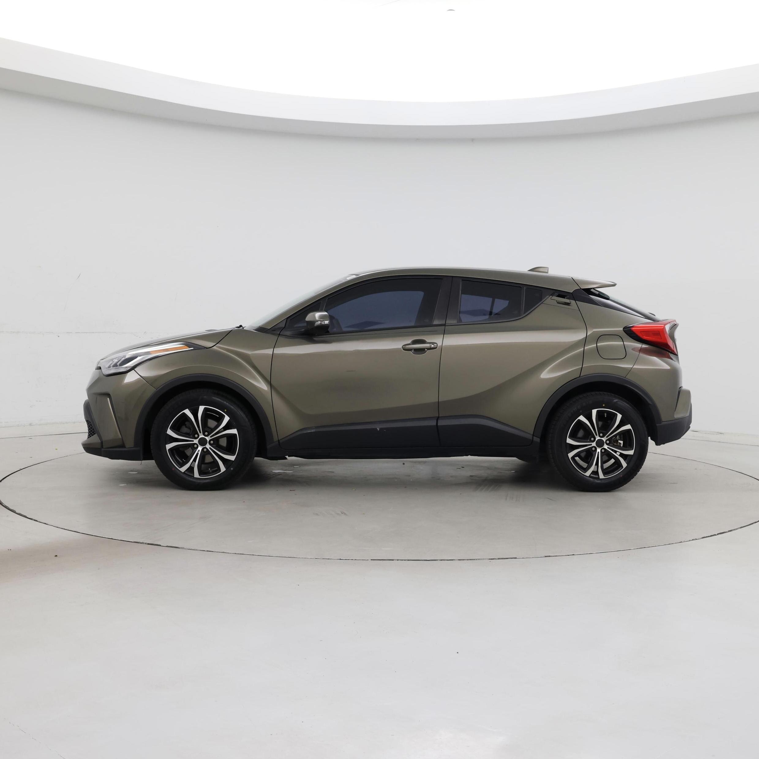 Thumbnail: 2021 Toyota C-HR - 3