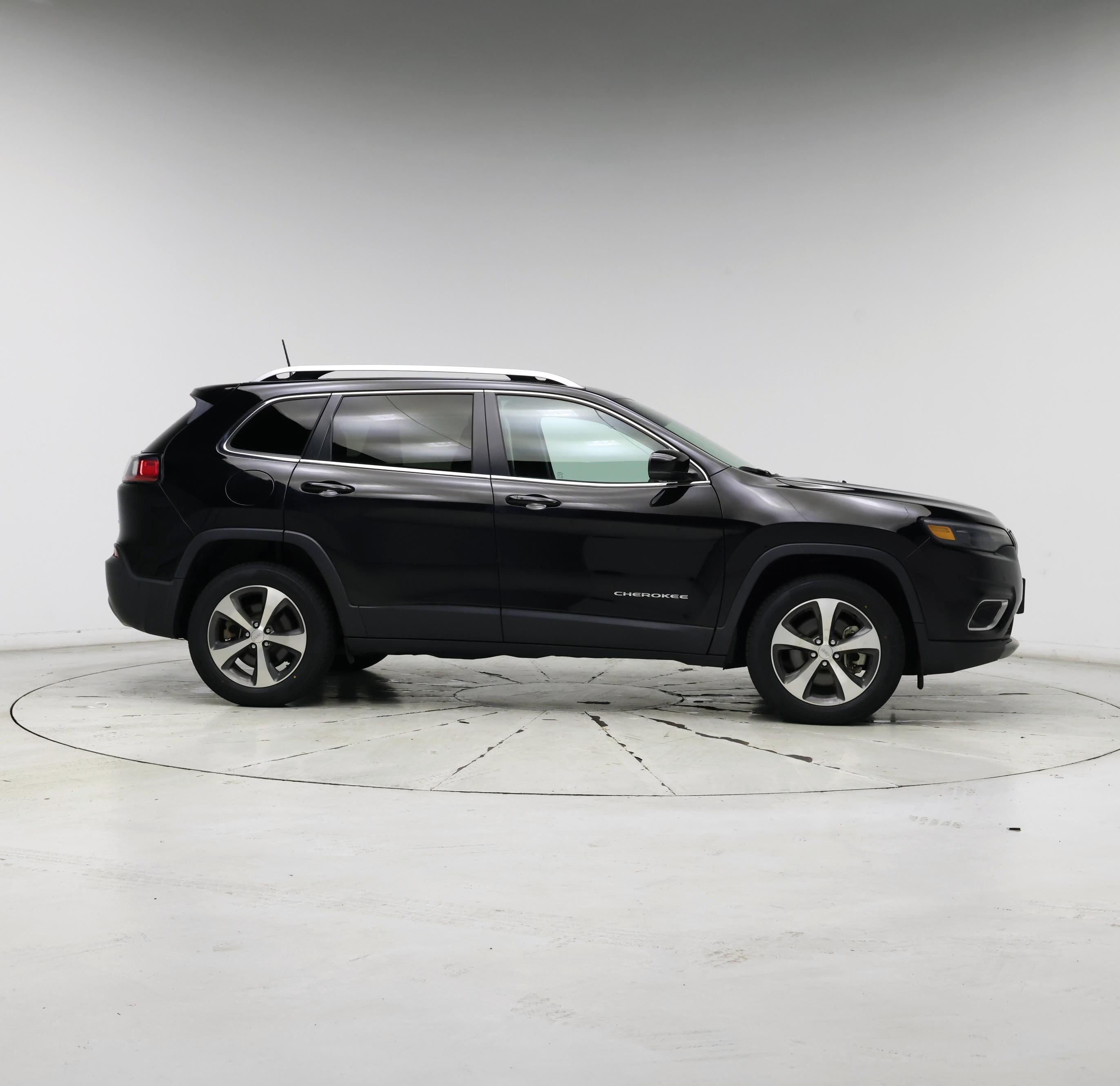 Thumbnail: 2021 Jeep Cherokee - 7